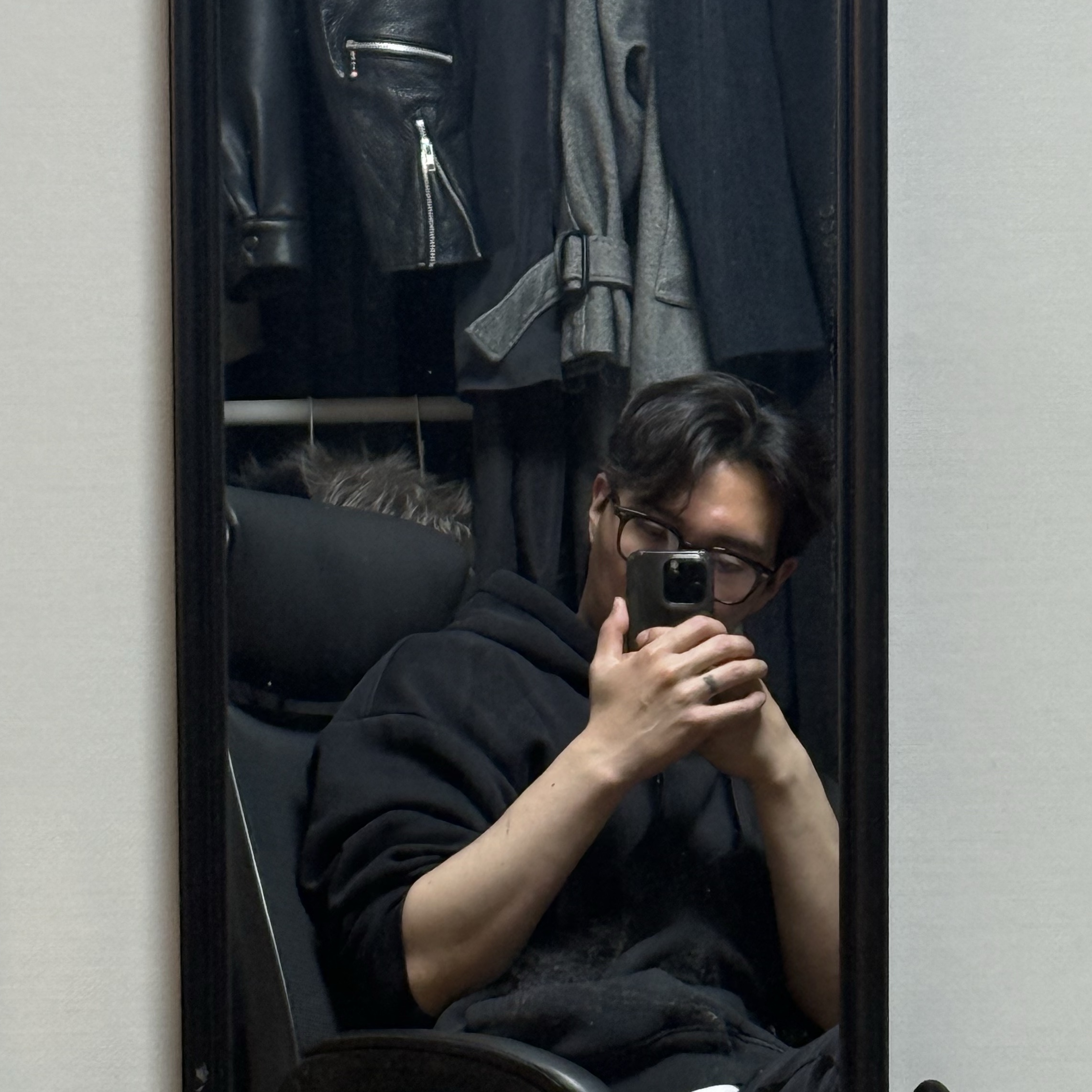 Gentle Monster Kubo 01 Black 착용 스타일