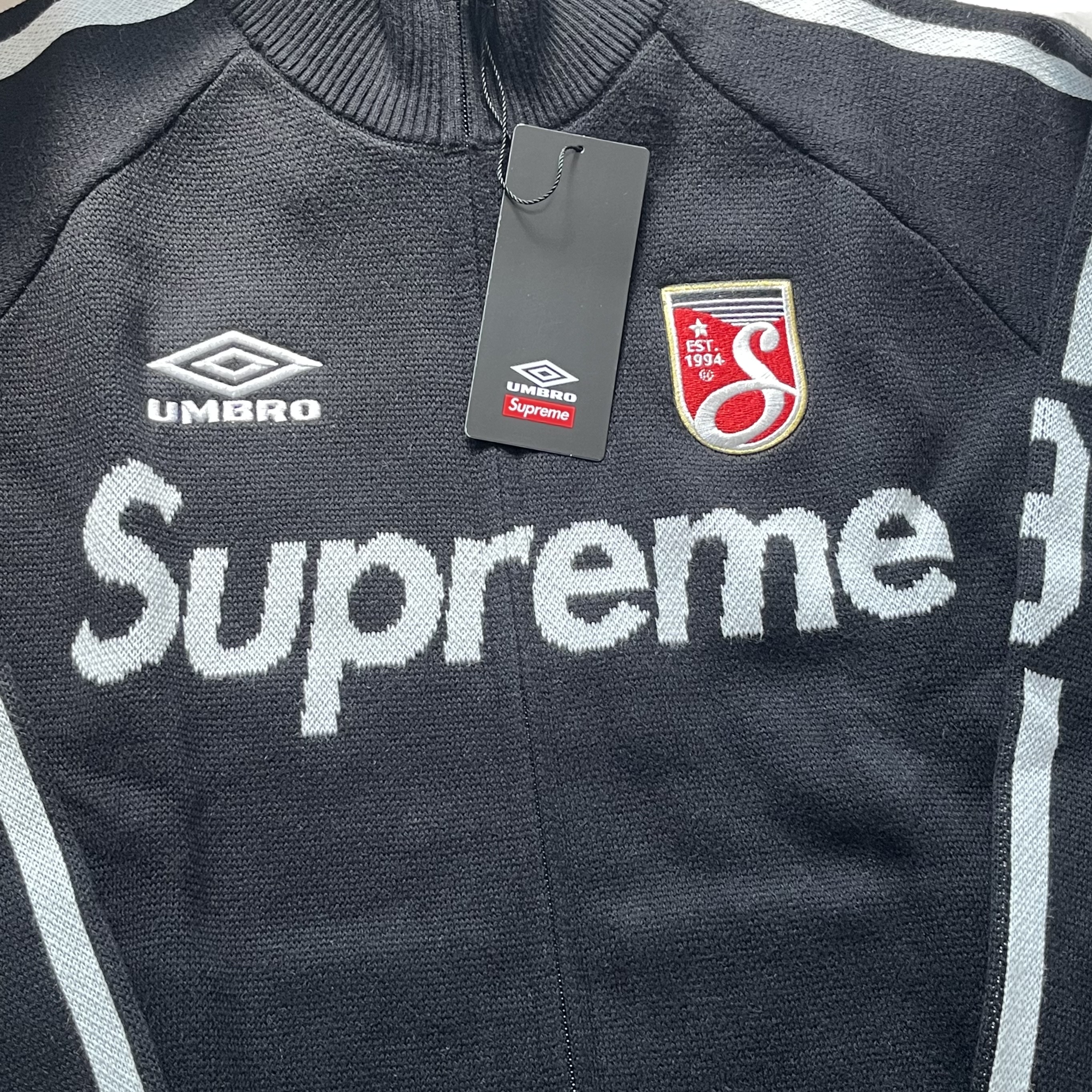 Supreme x Umbro Zip Up Sweater Black - 25SS 착용 스타일 - 1