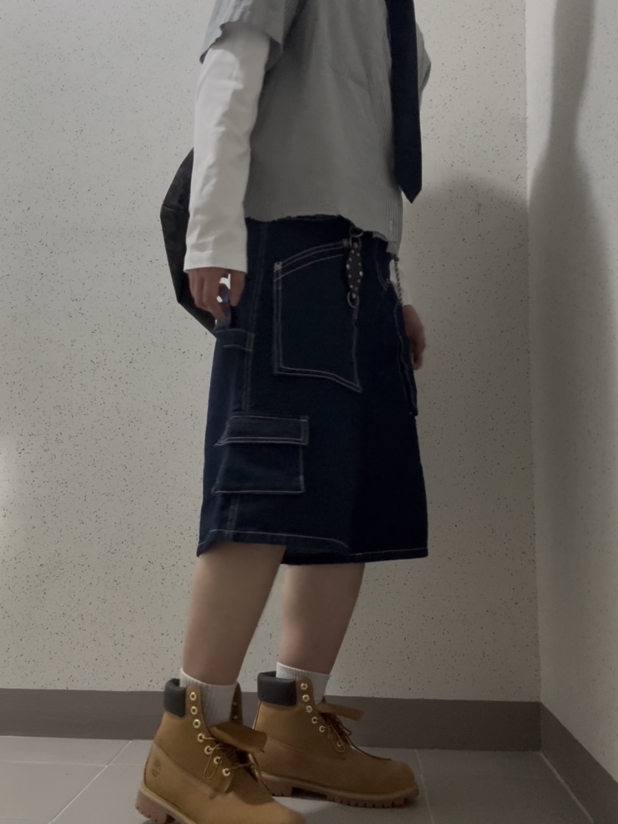 Flavorism Carpenter Bermuda Denim Pants Indigo, Timberland Premium 6 inch Waterproof Boot Wheat Nubuck - Wide 착용 스타일 - 3