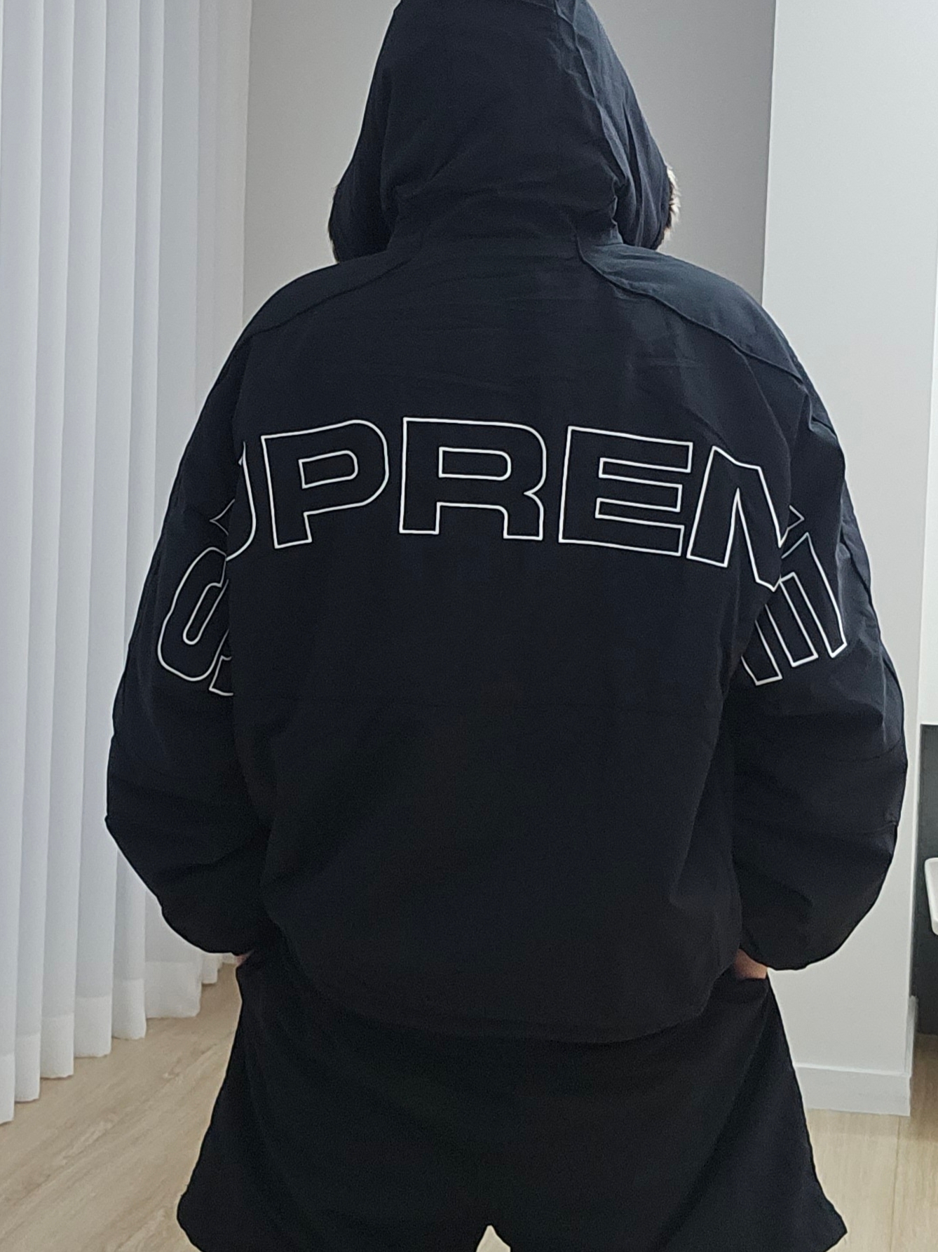 Supreme Faux Fur Reversible Hooded Track Jacket Black - 25SS, Supreme Athletic Studded L/S Top Black - 24FW 착용 스타일 - 3