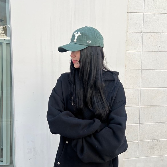 American Needle Archive NY Black Ykees NL Dark Green 착용 스타일 - 4