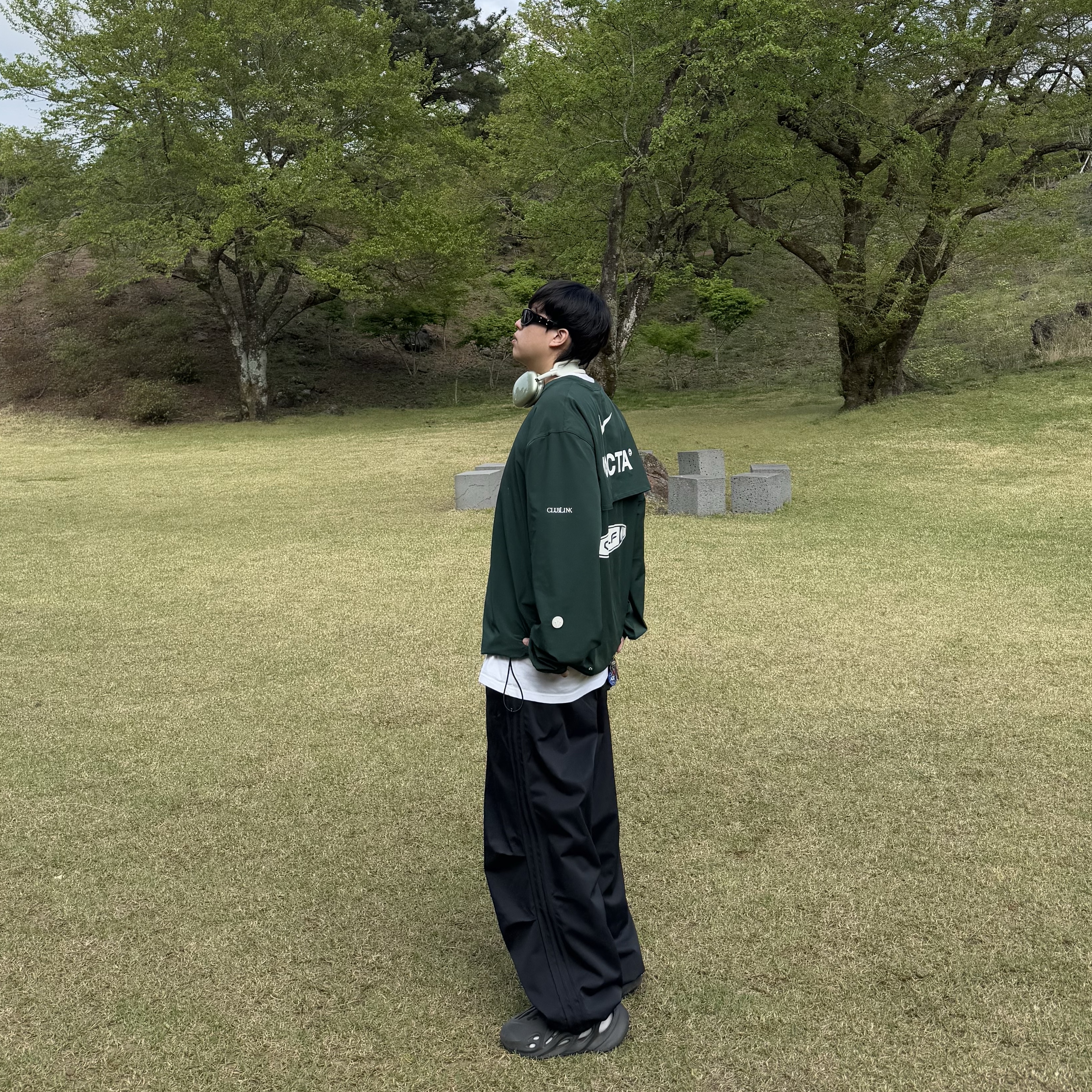 Nike x Drake Nocta Golf Crewneck Top Green - US/EU, Gentle Monster x Maison Margiela MM003 Black Black 착용 스타일 - 2