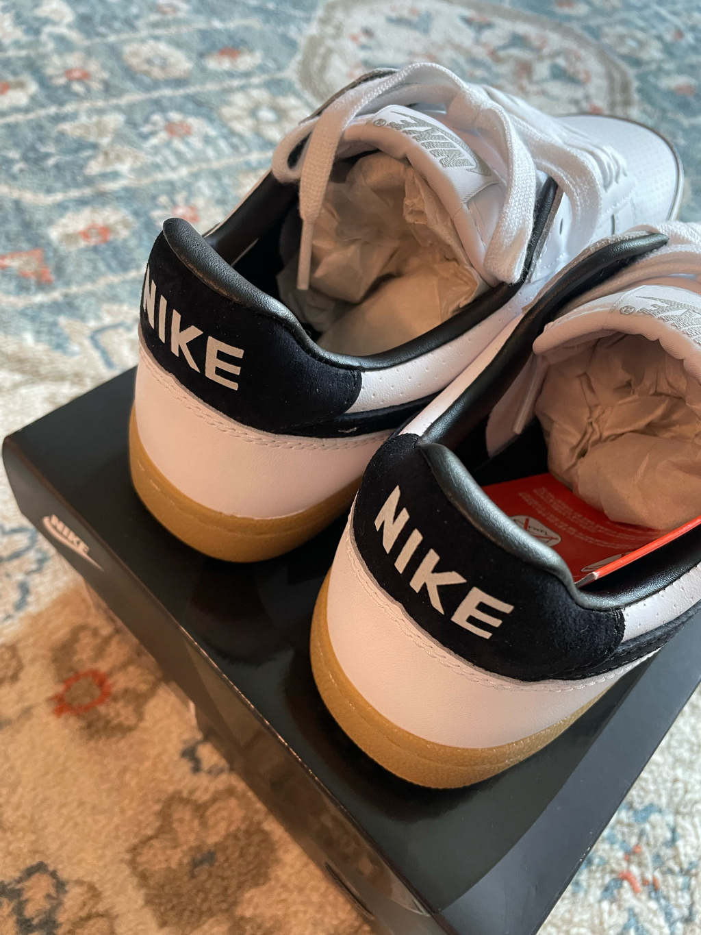 Nike Field General 82 SP White and Black 착용 스타일 - 4