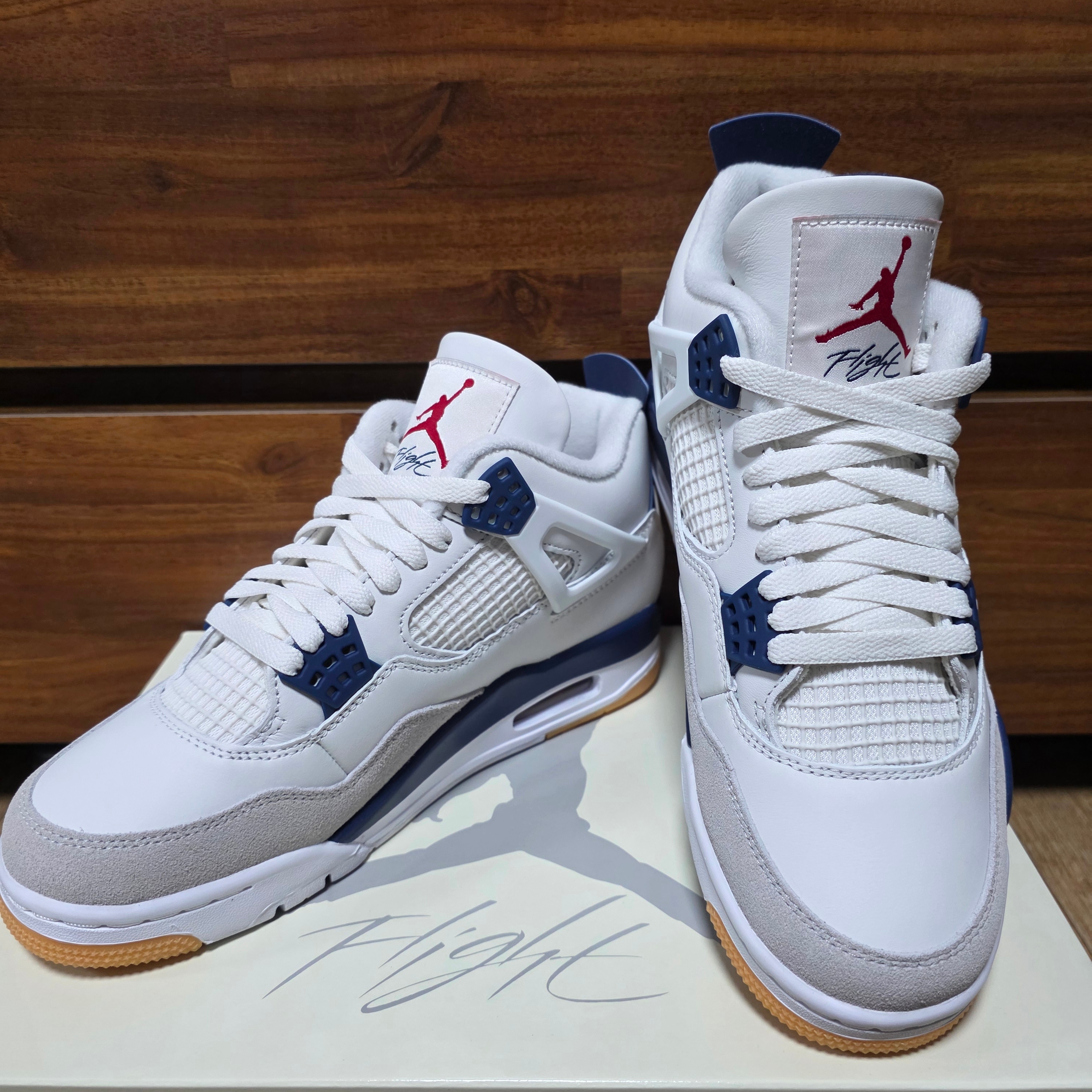 Jordan 4 x Nike SB Retro SP Navy 착용 스타일
