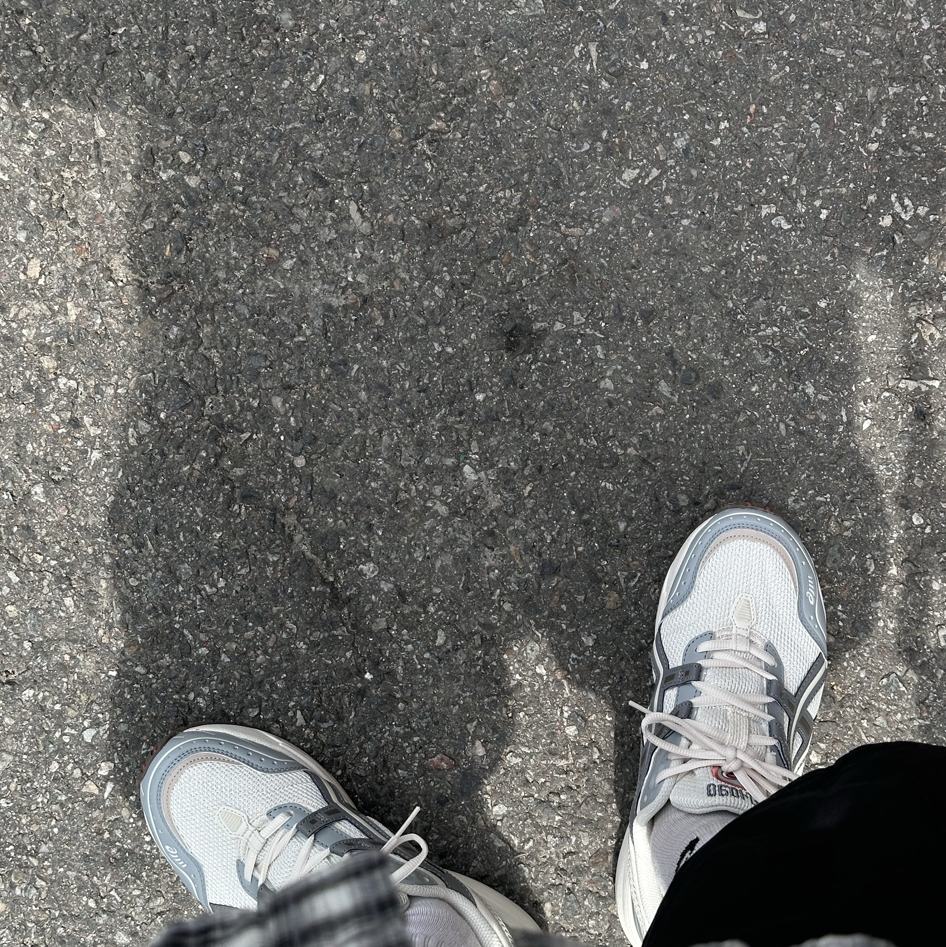 Asics Gel-1090 Blue Grey 착용 스타일