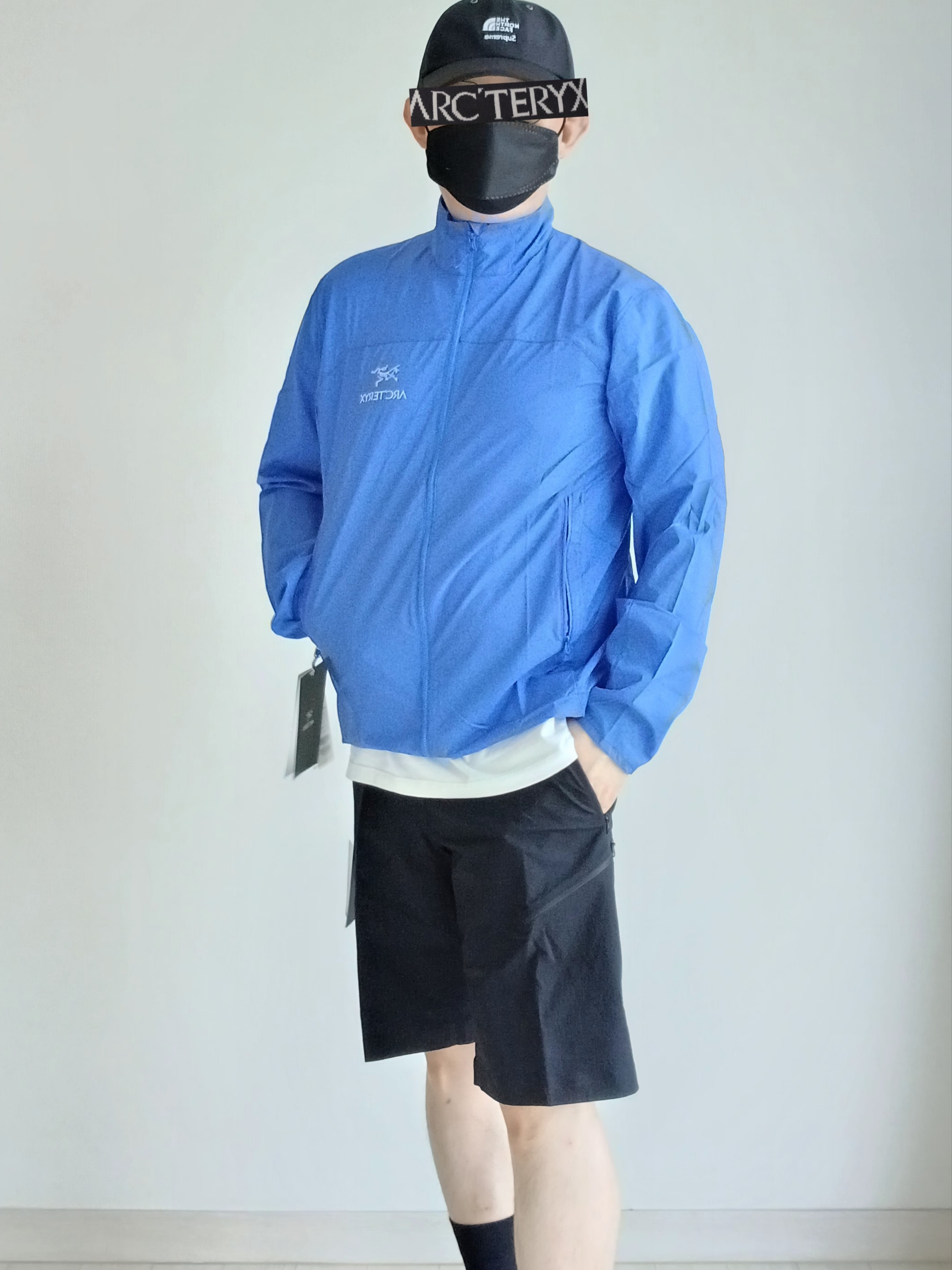 Supreme x The North Face Split 6-Panel Black - 24SS, Arc'teryx Kragg SL Cotton Blurred Bird SS T-Shirt White Light Atmos 착용 스타일 - 2