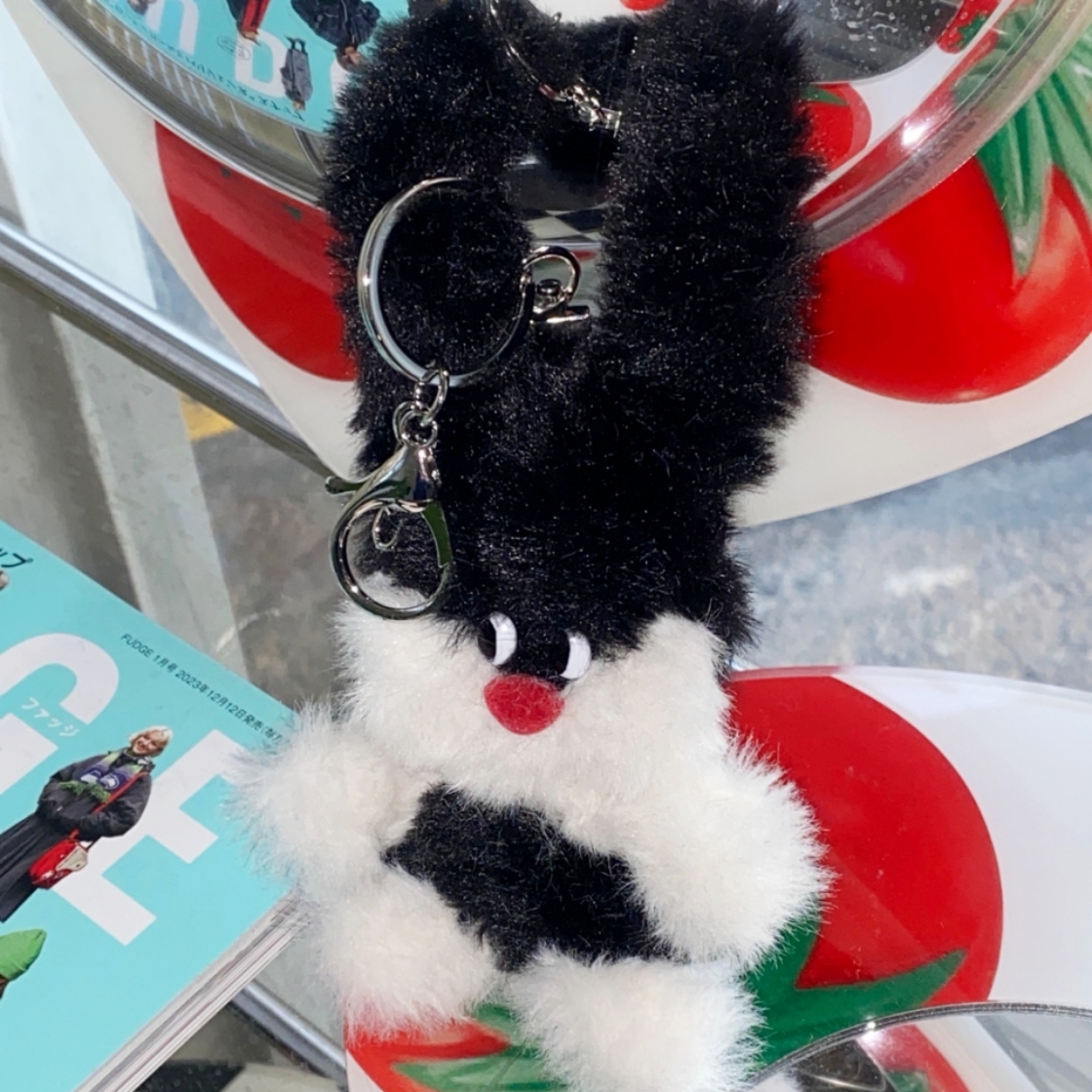 유라이크왓 블랙래빗 키링([3% 포인트 적립] you like what Black Rabbit Key Ring) - 2