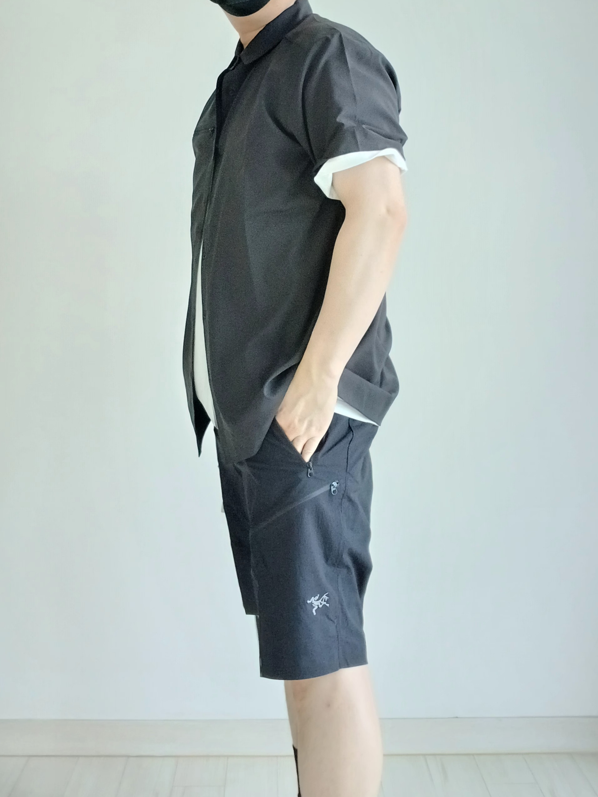 Arc'teryx Gamma Quick Dry Shorts 11 Inch Black, Arc'teryx Skyline LS Shirts Black 착용 스타일 - 5