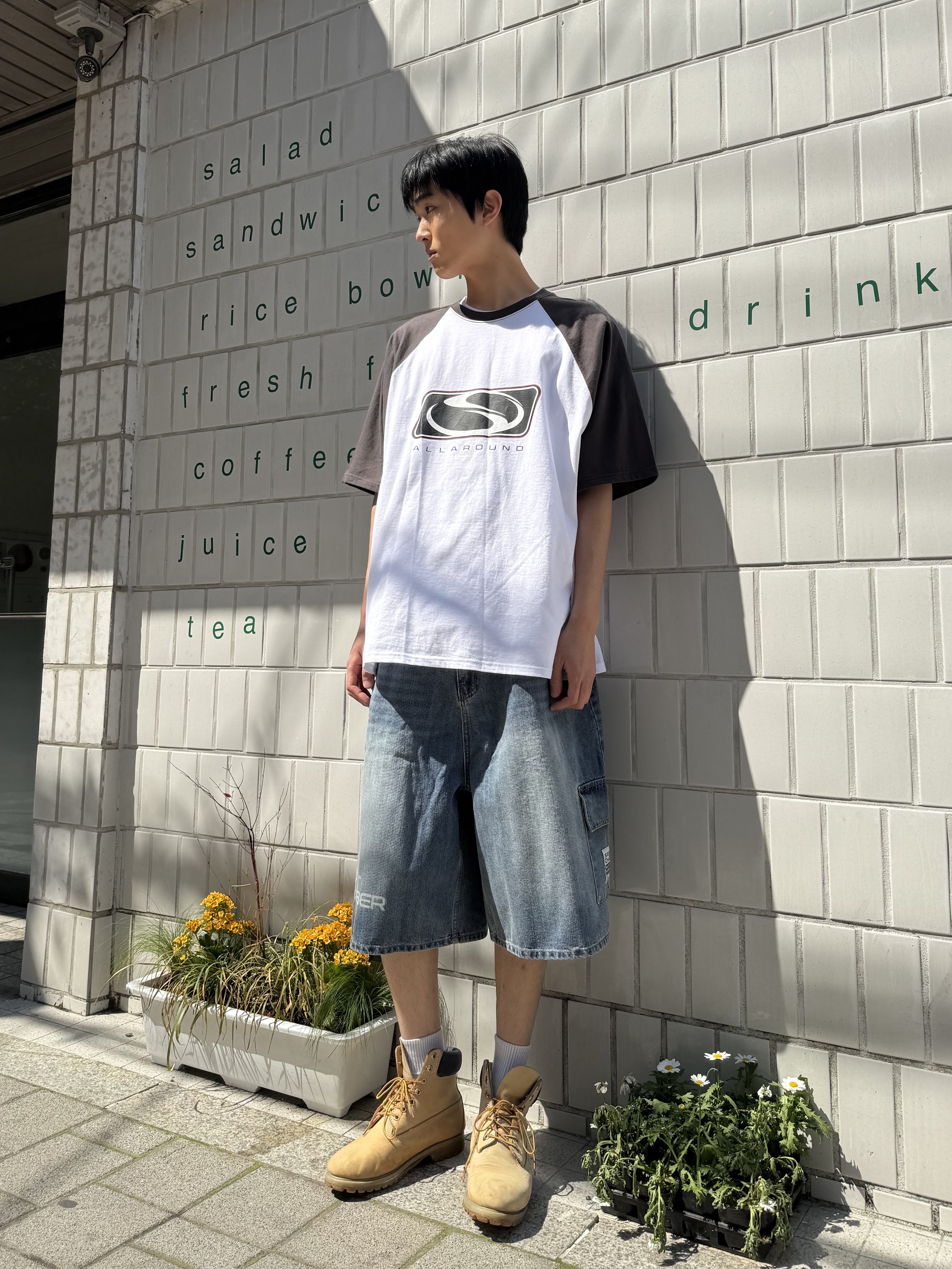 SPORT CHAMBER SC Big Flash Raglan T-Shirt Charcoal 착용 스타일 - 2