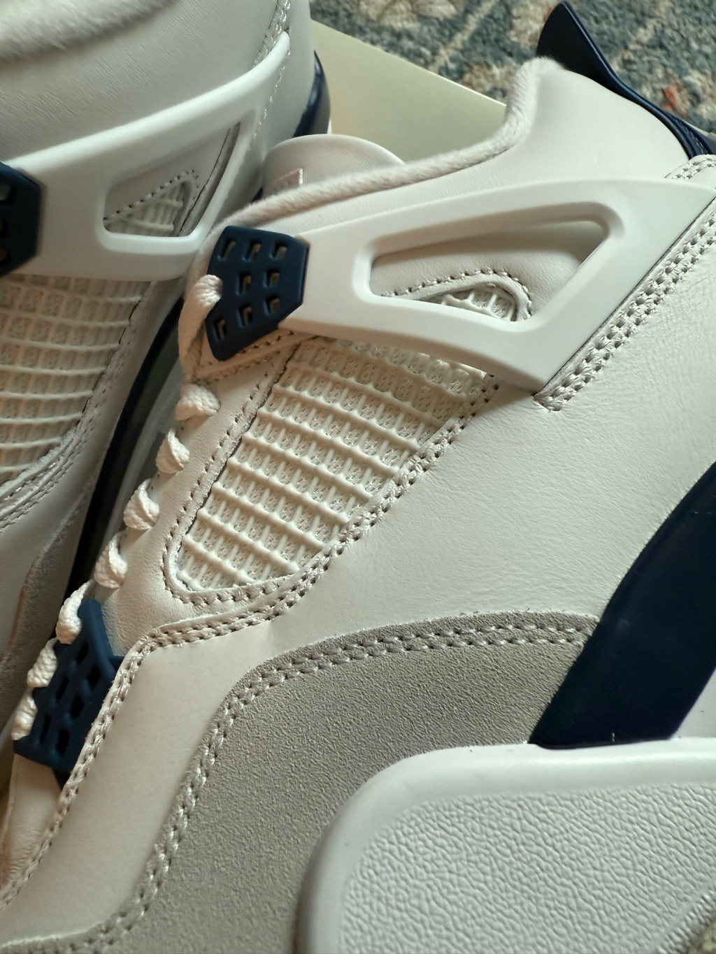 Jordan 4 x Nike SB Retro SP Navy 착용 스타일 - 2