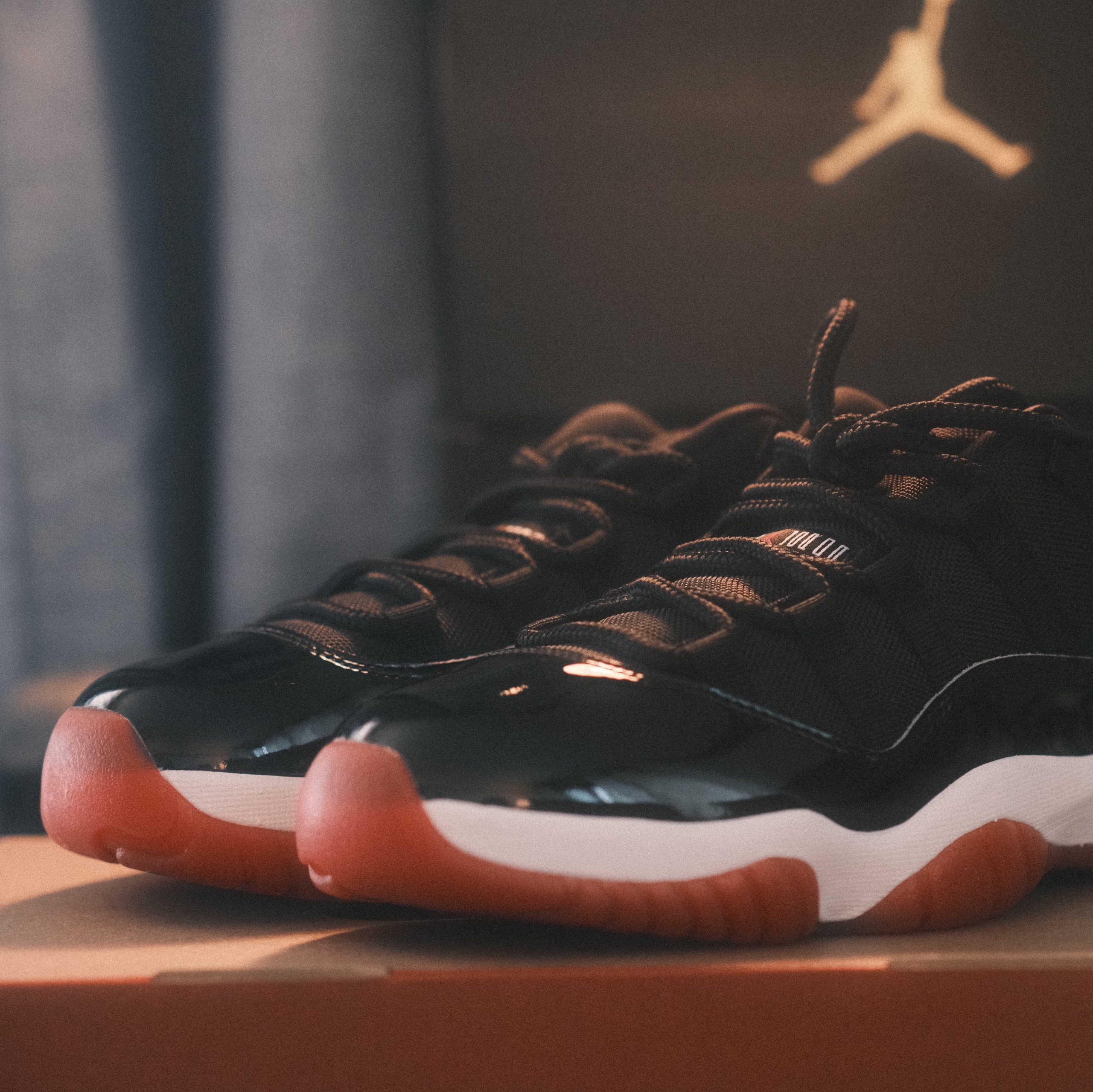 Jordan 11 Retro Low Bred 2025 착용 스타일 - 1