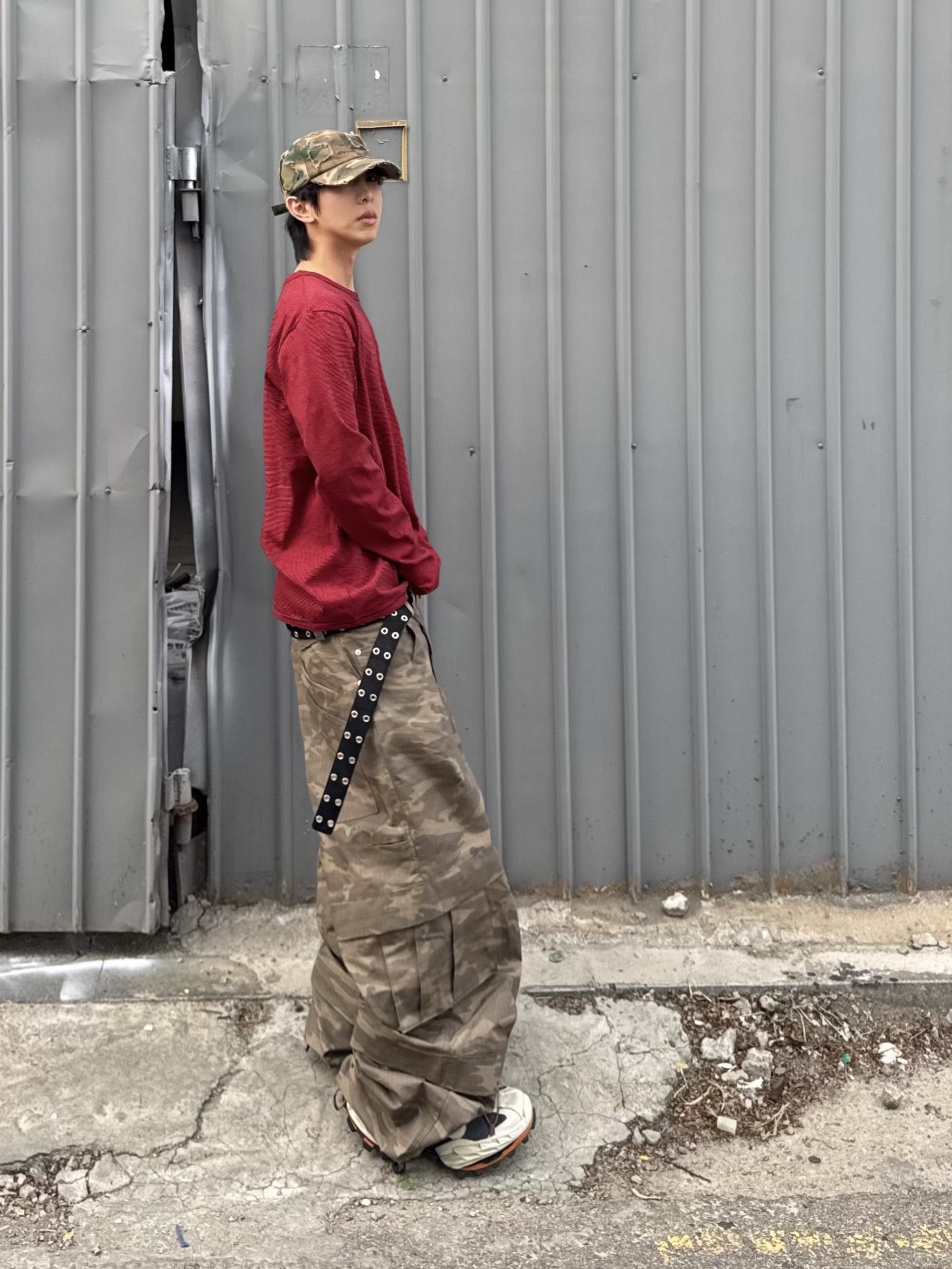 [KREAM Exclusive] Kamien Titan Baggy Pants Kream Camo, Kamien x MJD Double Hole Belt Black Shearling Calfskin 착용 스타일 - 1
