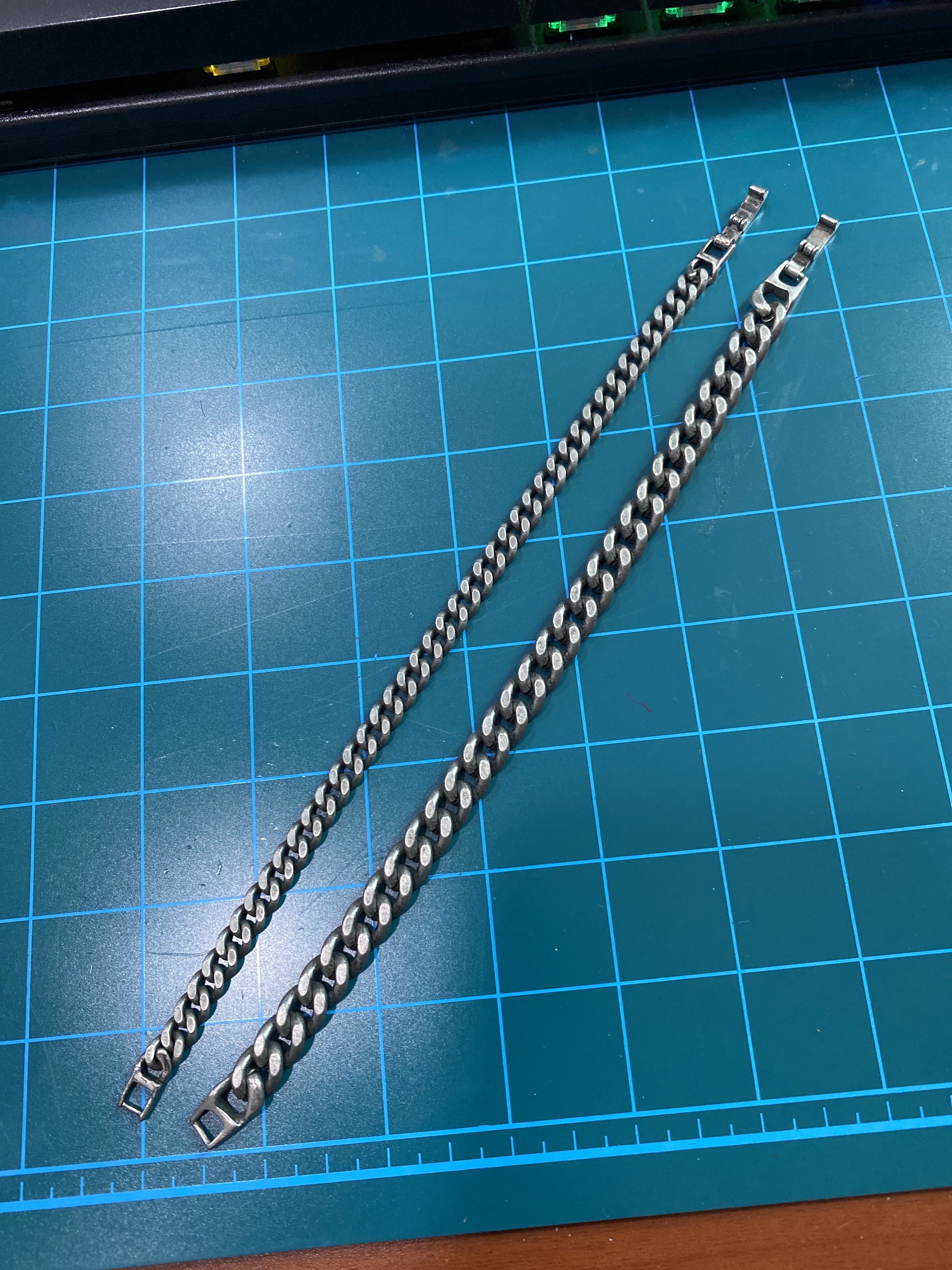 Quarqor #5302 Bracelet 착용 스타일