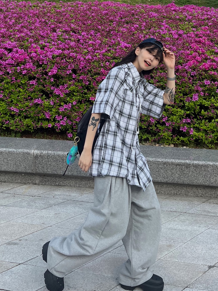 Supreme Washed Chino Twill Camp Cap Indigo - 25SS, Crocs Stomp Clog Black 착용 스타일 - 2