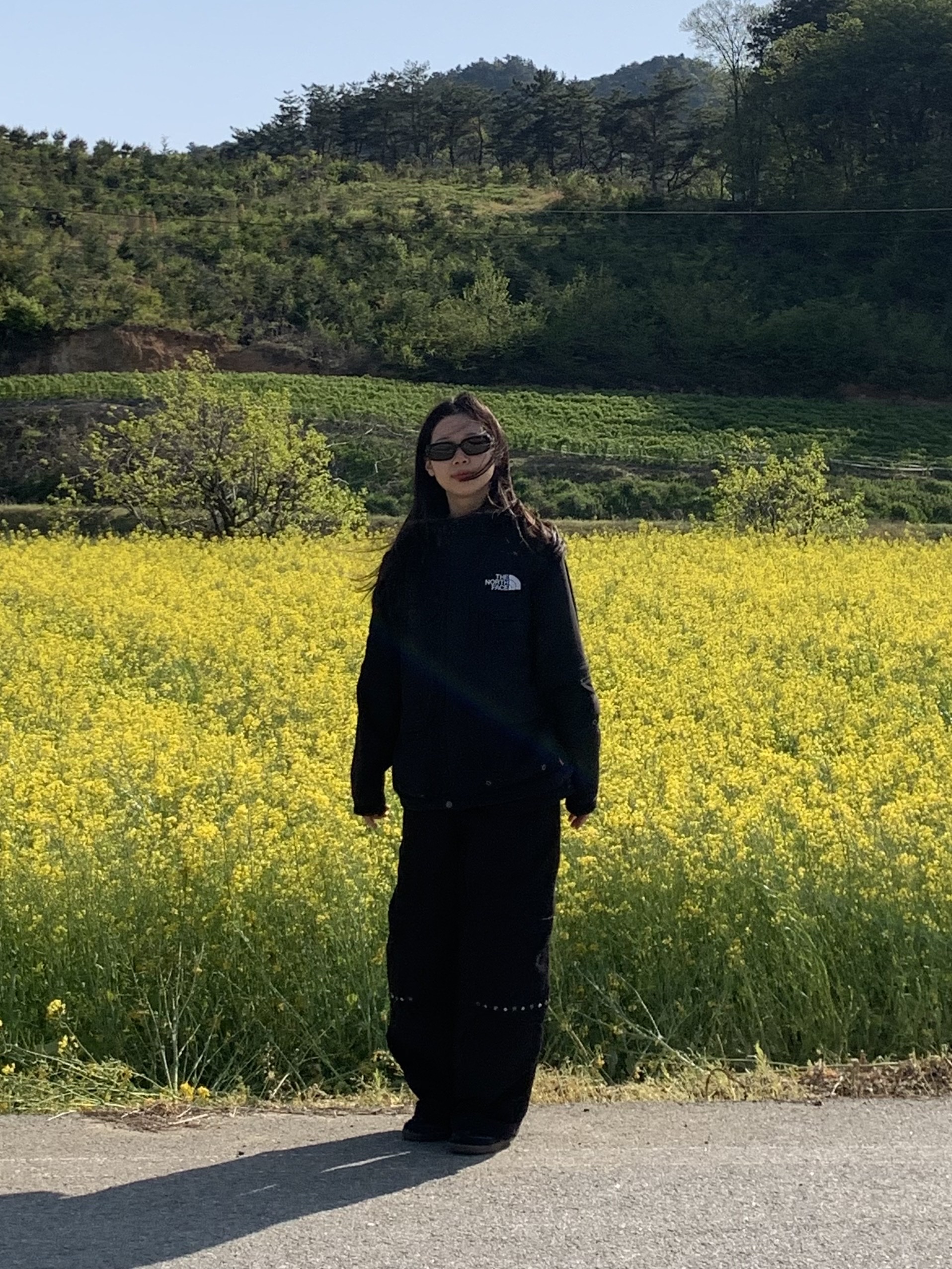 Supreme x The North Face Trekking Convertible Jacket Black - 22SS, Gentle Monster x Maison Margiela MM106 Black Black 착용 스타일 - 2