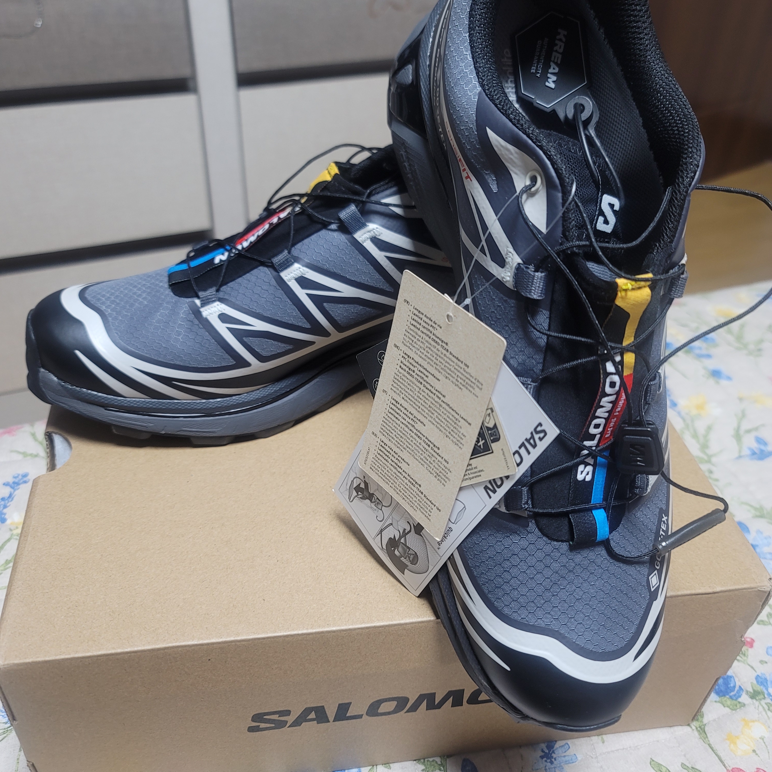 Salomon XT-6 Gore-Tex Black Ebony 착용 스타일 - 3