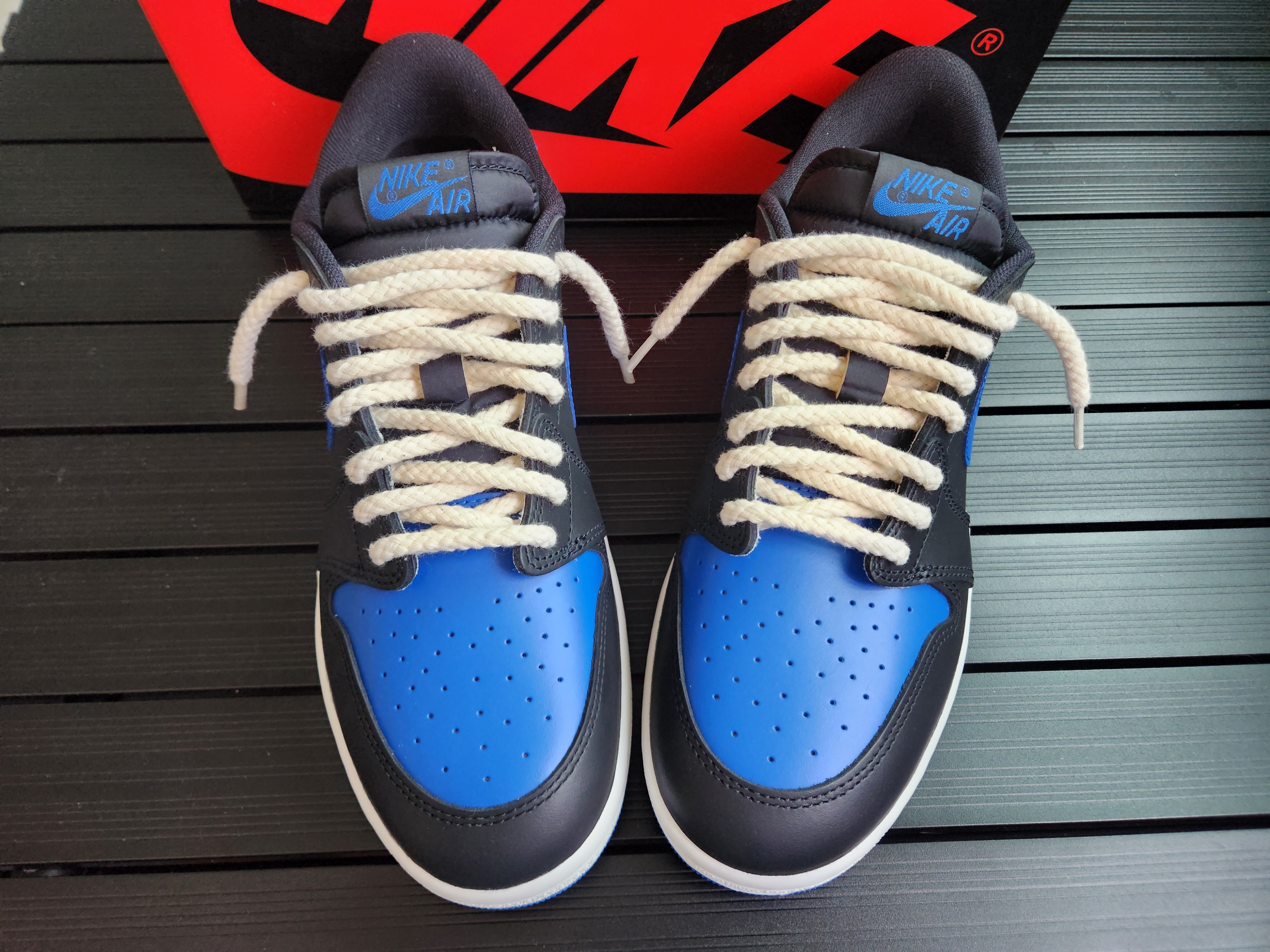 Jordan 1 Low 85 Royal 착용 스타일 - 3