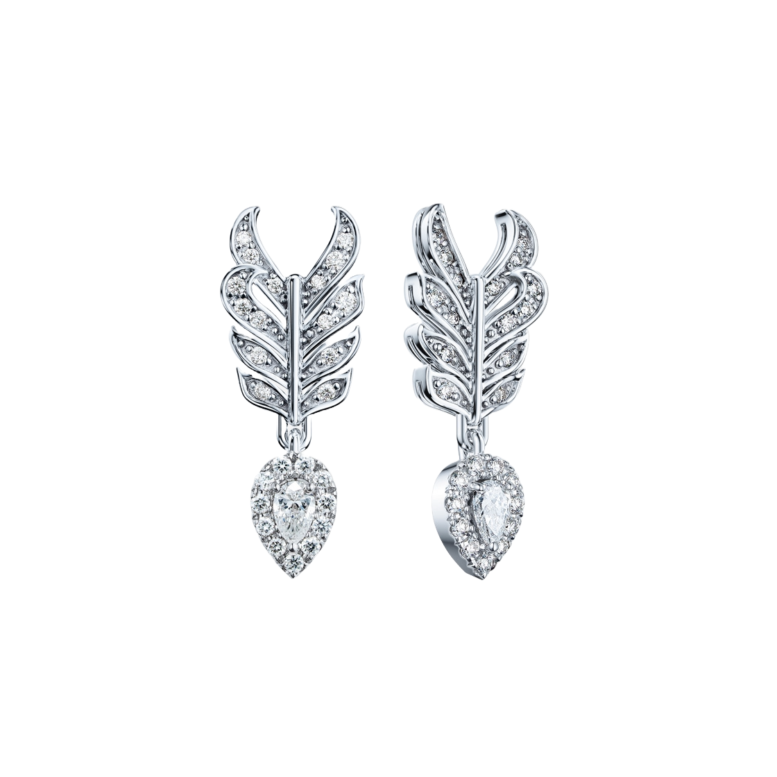미꼬 애로우 페네르 페어컷 다이아몬드 파베 이어링(Miko Arrow Penneair Faircut Diamond Pave Earrings)