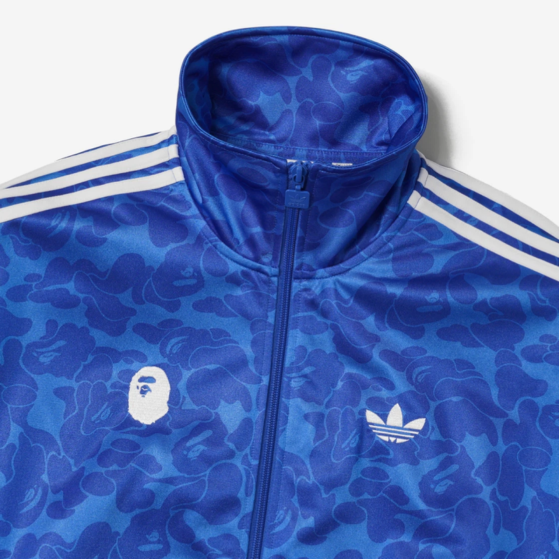 아디다스 x 베이프 올오버 프린트 트랙 탑 블루 - KR 사이즈 | Adidas | KREAM Adidas x BAPE Allover Print Track Top Blue - KR Sizing