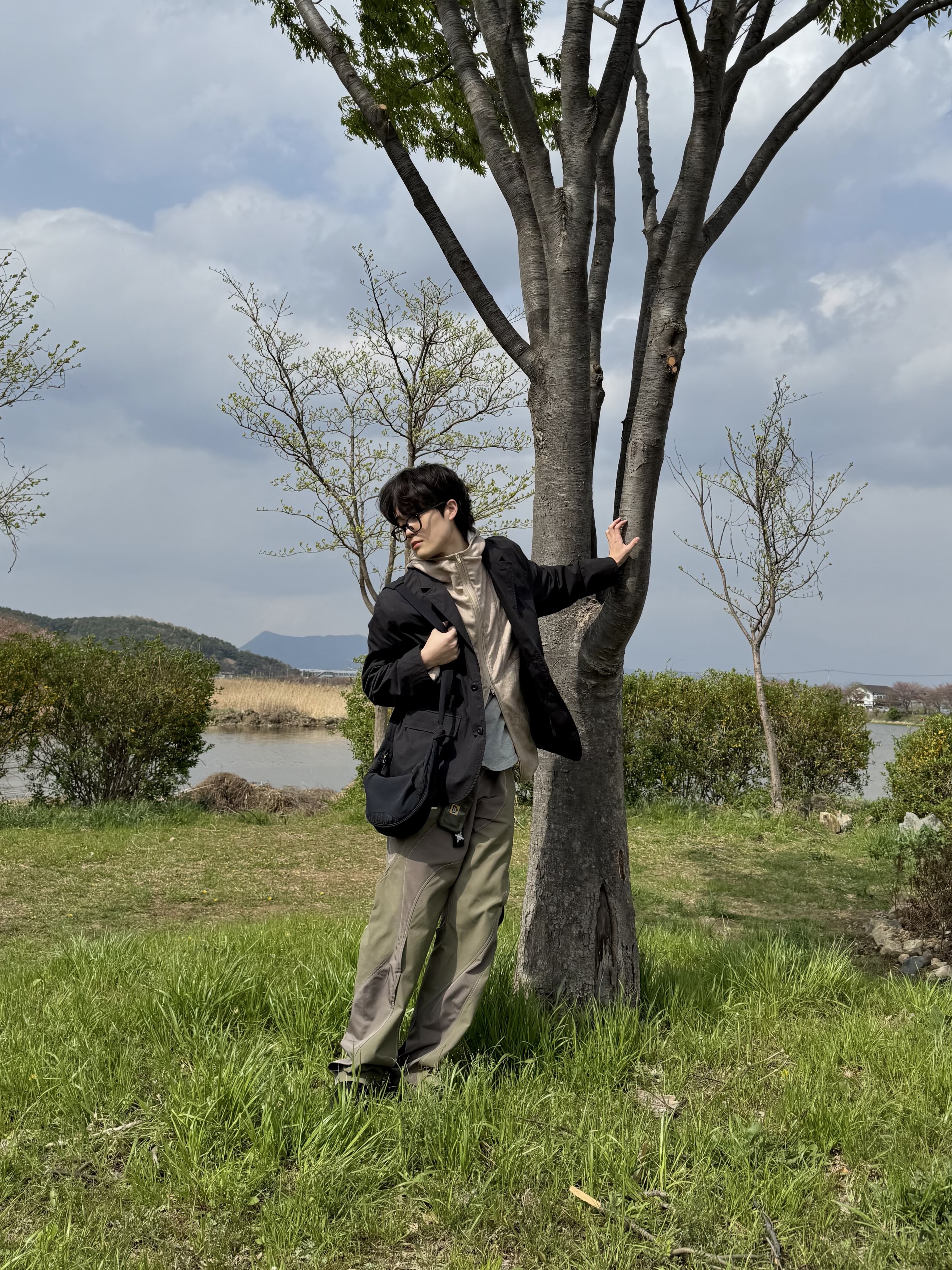 Xlim Ep.4 01 Zip Up Beige, Nike x Comme des Garcons Homme Plus Air Pegasus 2005 Black 착용 스타일 - 1