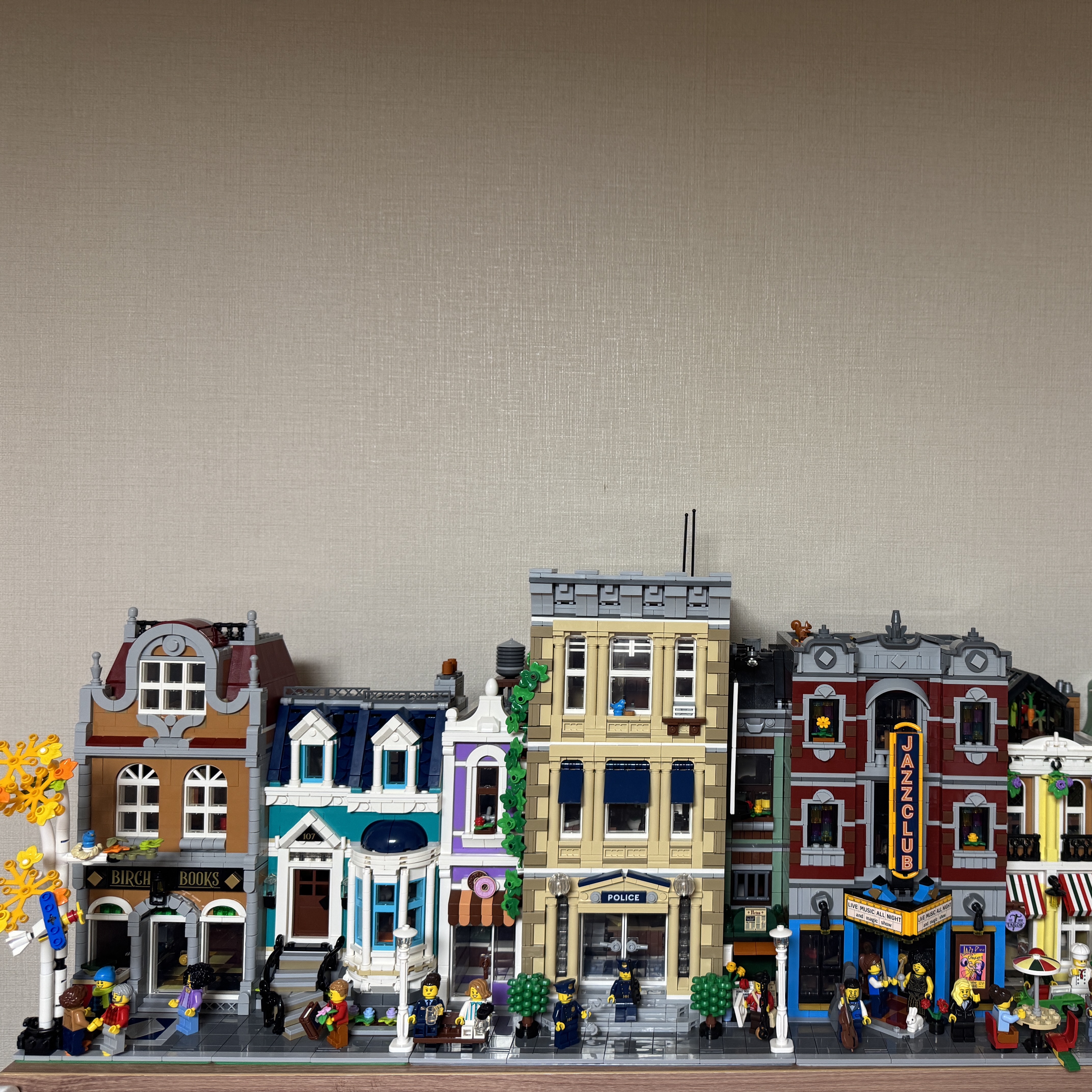 Lego Bookshop 착용 스타일 - 2