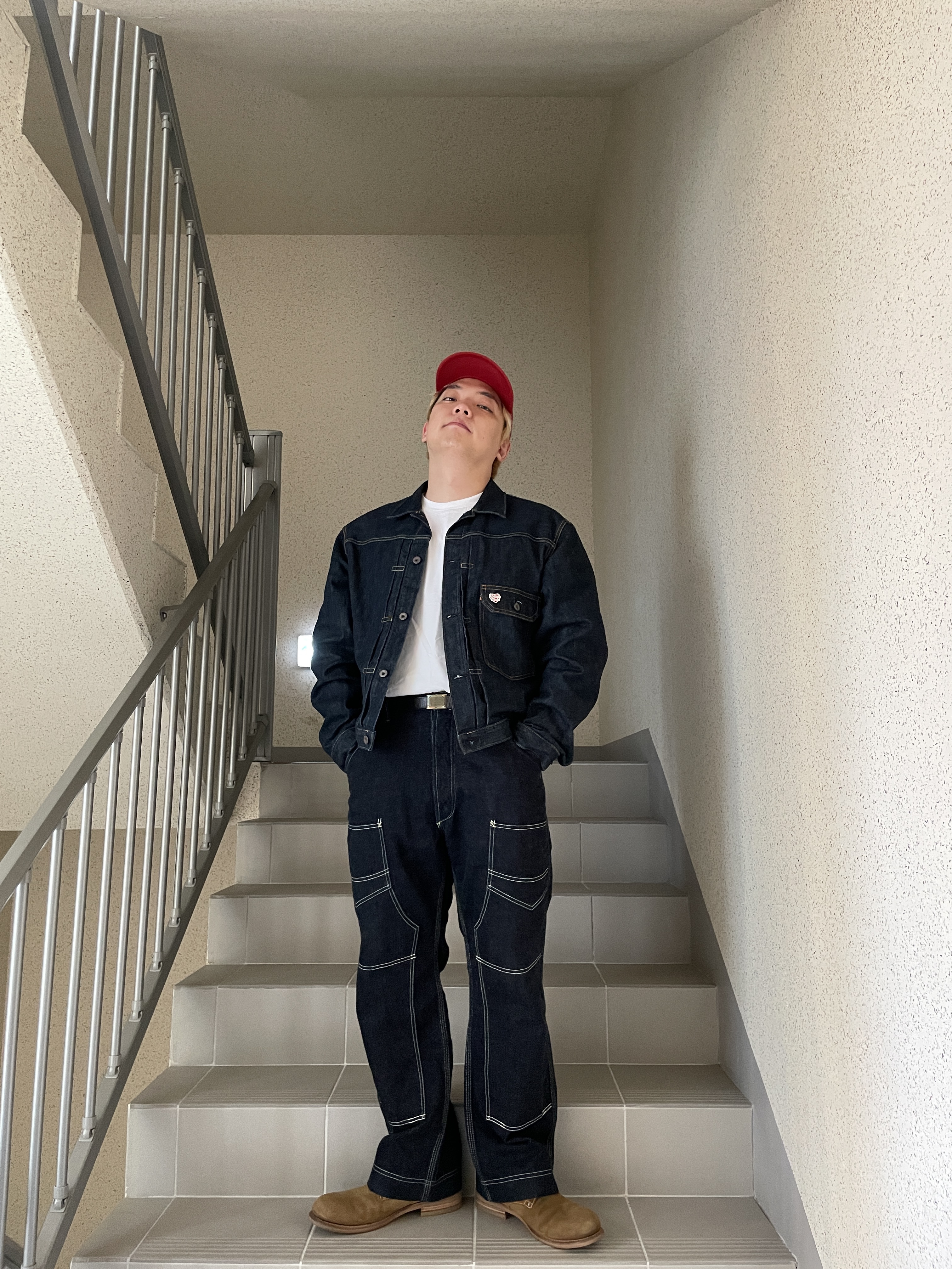 Kapital 14 oz. Denim 1ST One Wash Jacket Indigo, The Real McCoy's Logo Baseball Cap Red 착용 스타일 - 6