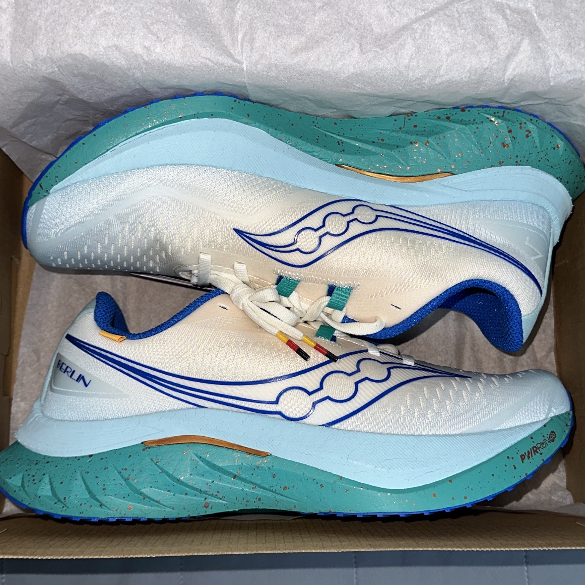 Saucony Berlin Endorphin Speed 4 Sky 착용 스타일