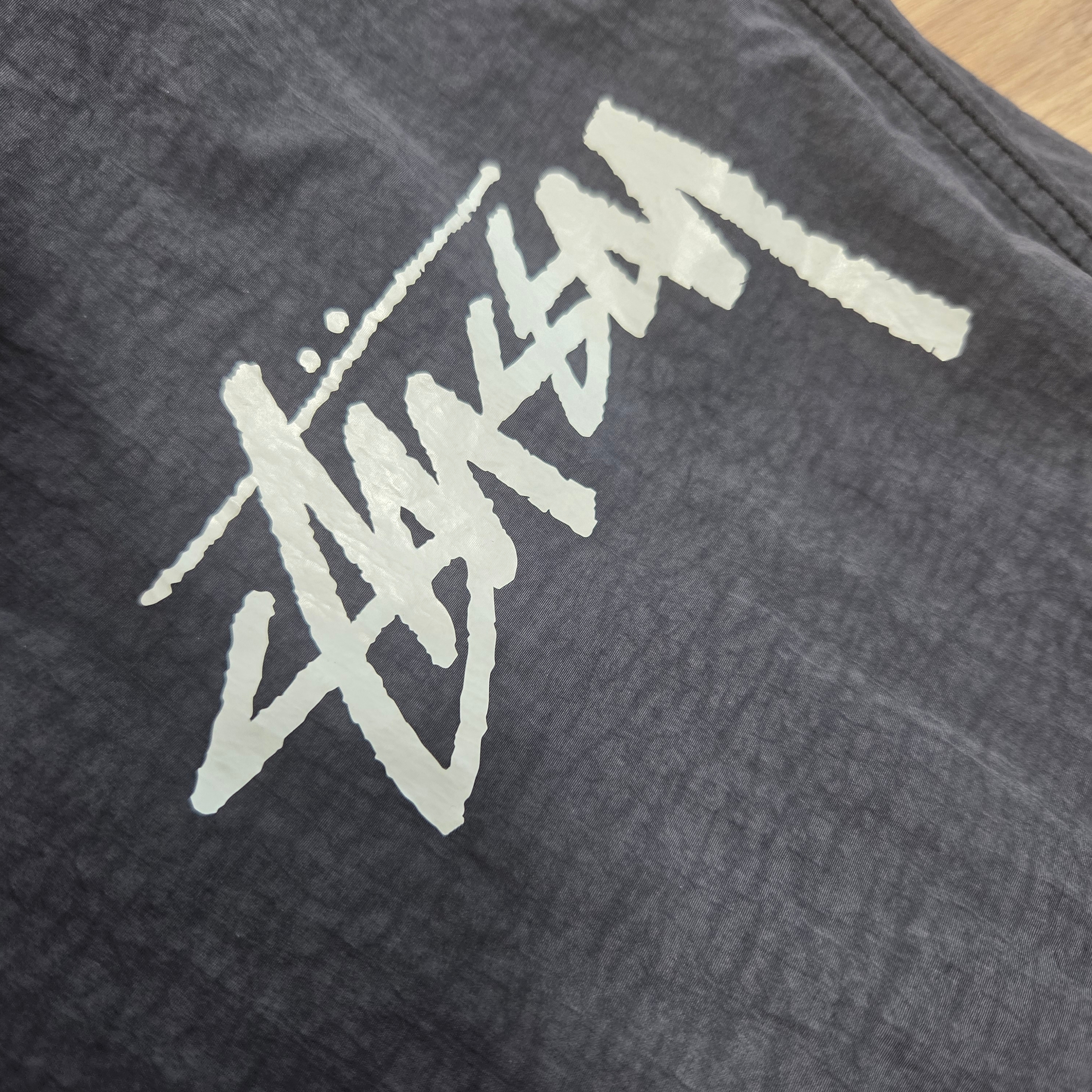 Nike x Stussy Beach Pants Off Noir 착용 스타일 - 3