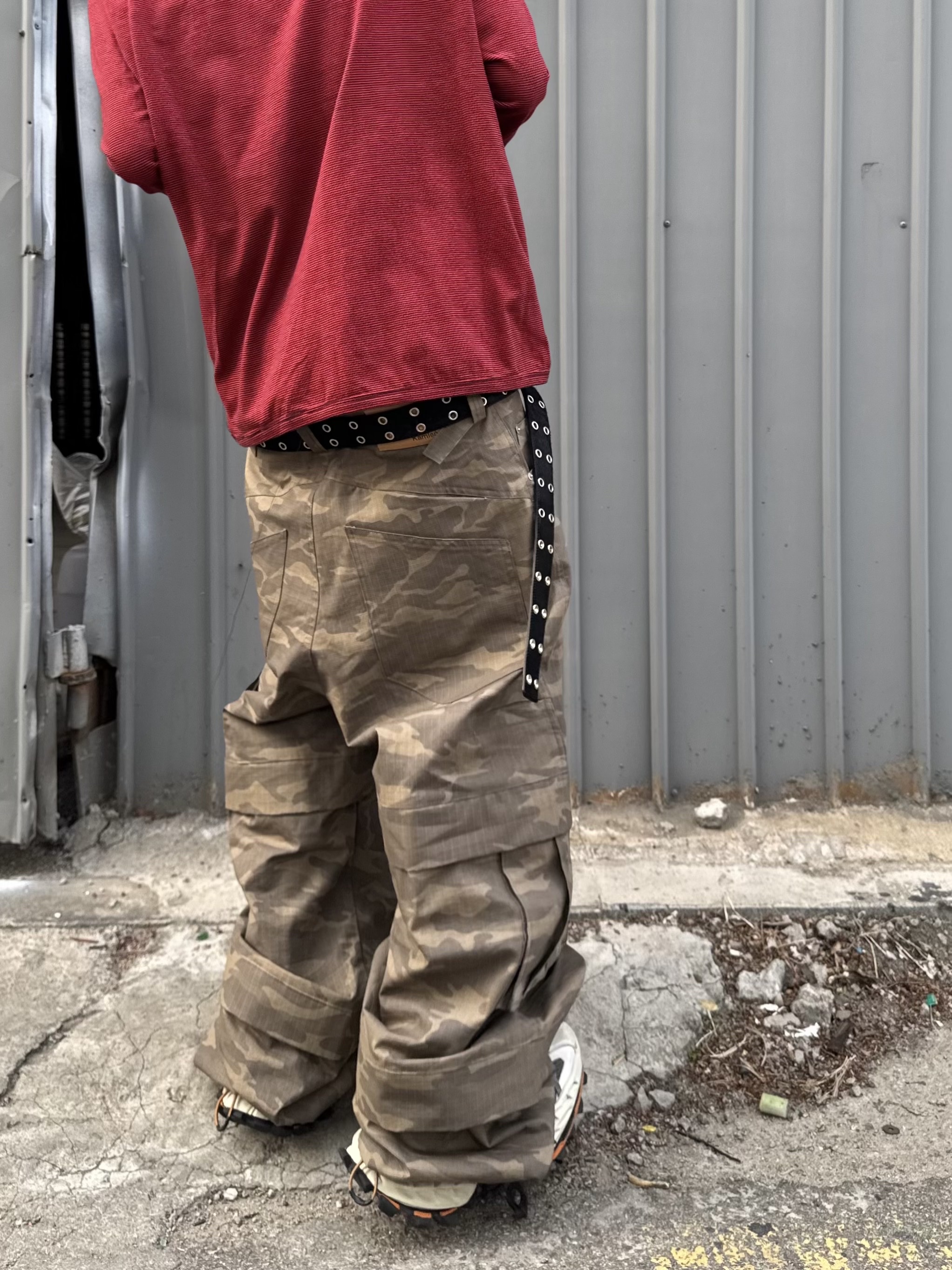 [KREAM Exclusive] Kamien Titan Baggy Pants Kream Camo, Kamien x MJD Double Hole Belt Black Shearling Calfskin 착용 스타일 - 4