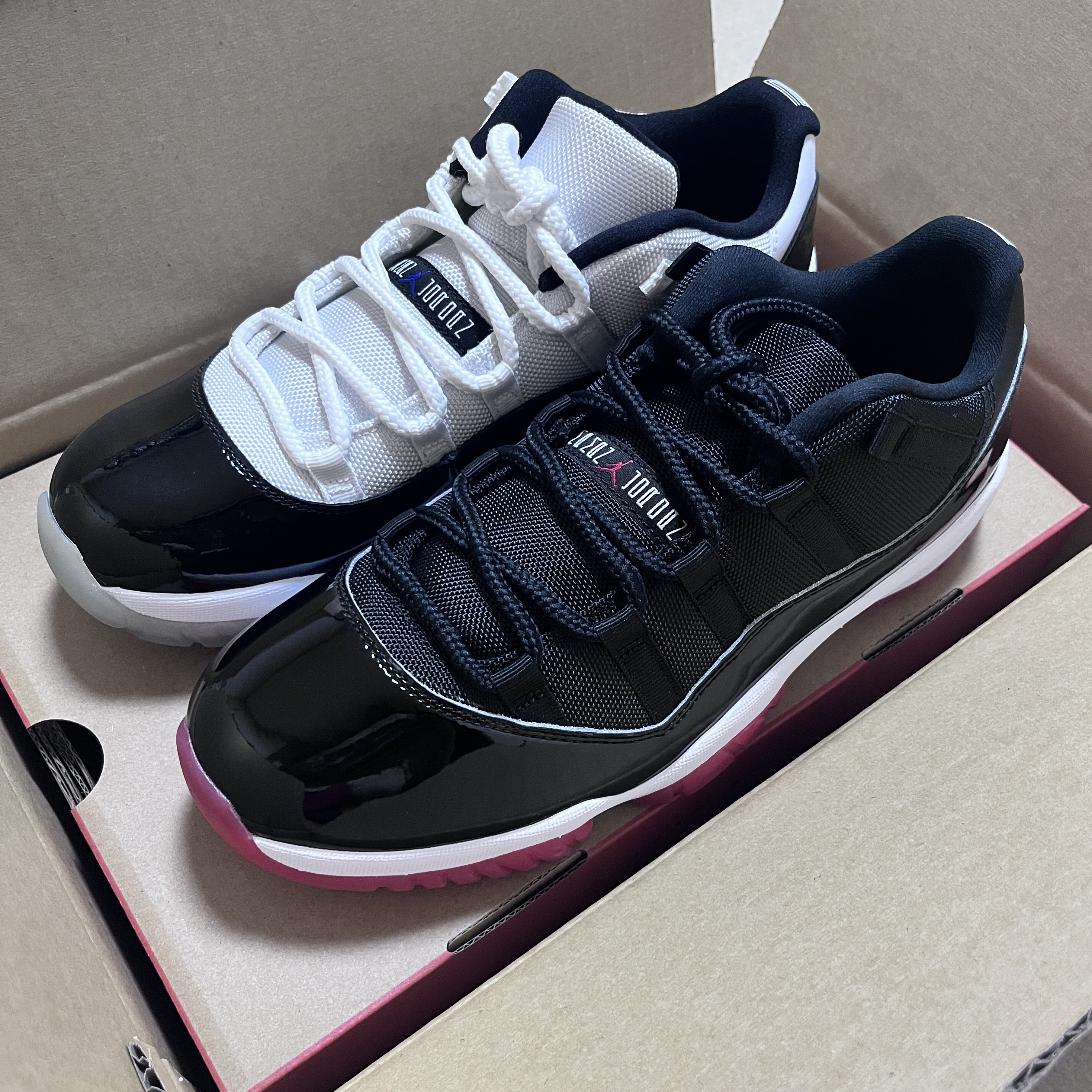 Jordan 11 Retro Low Concord, Jordan 11 Retro Low Bred 2025 착용 스타일 - 5