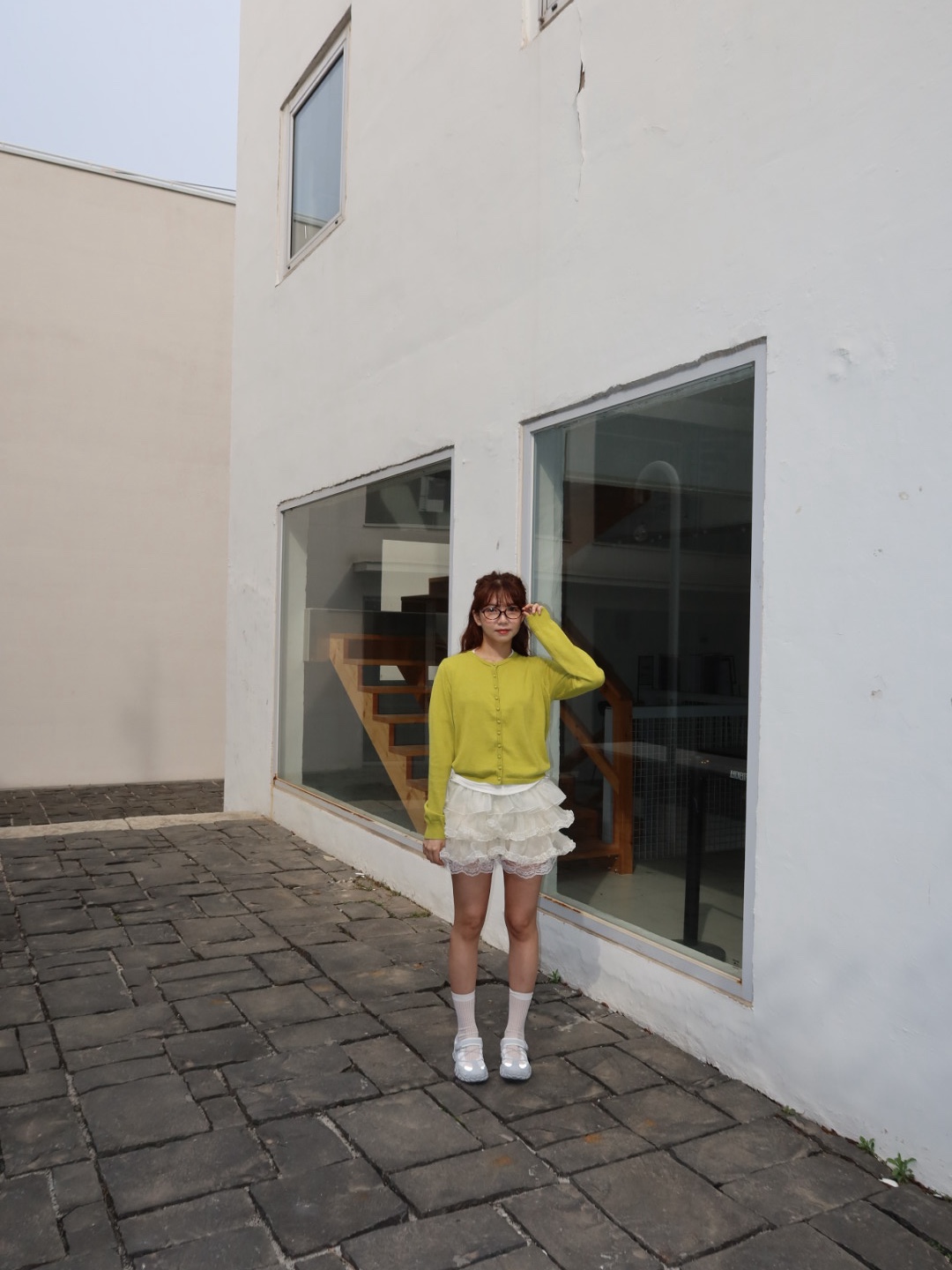Roughneck Tutu pants skirt cream, [6% 적립] FILA Echappe Velcro Maryjane Grey 착용 스타일 - 5
