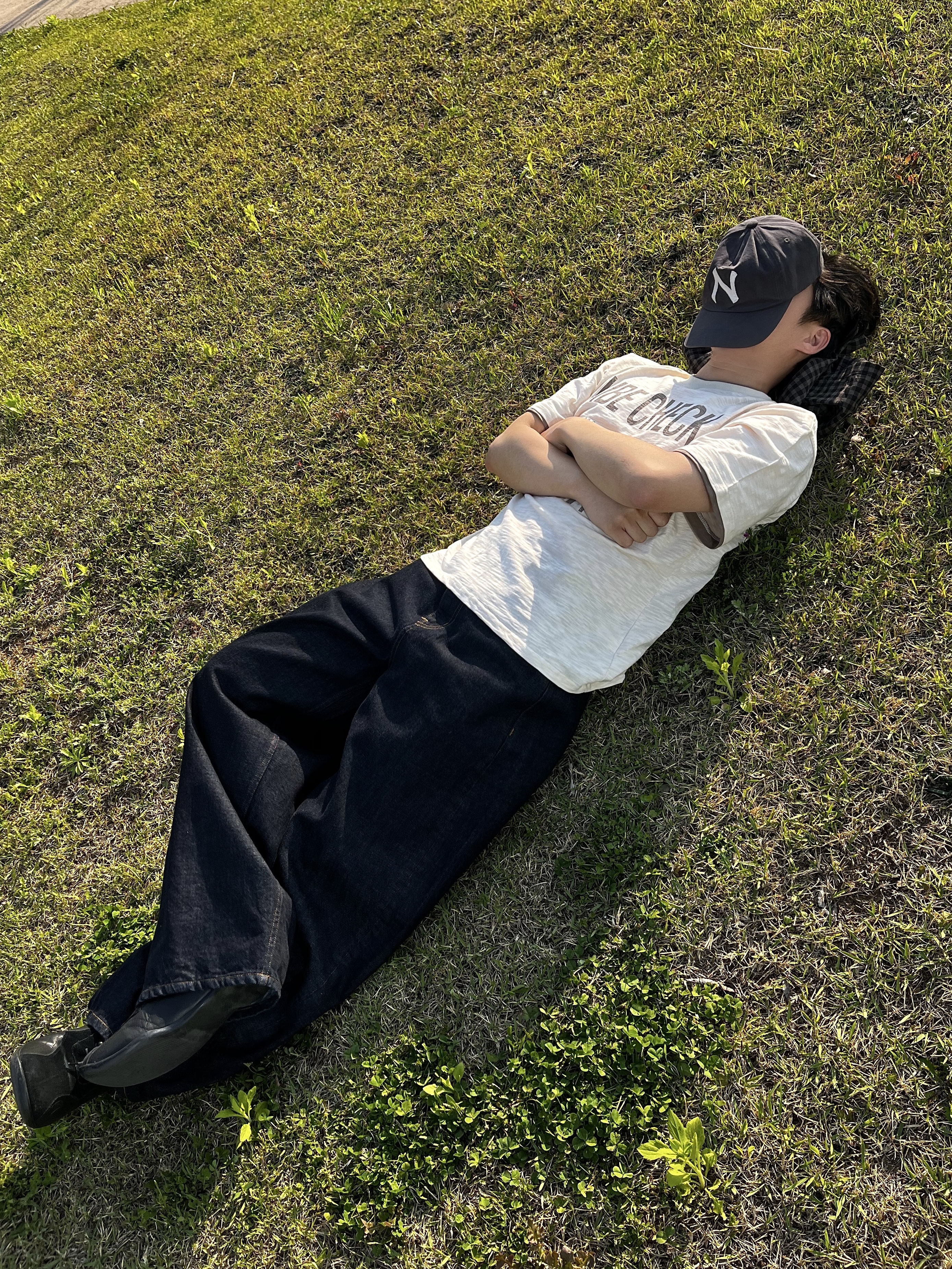 noun Wide Curved Denim Pants One Washed, Pemont Square Black 착용 스타일 - 1