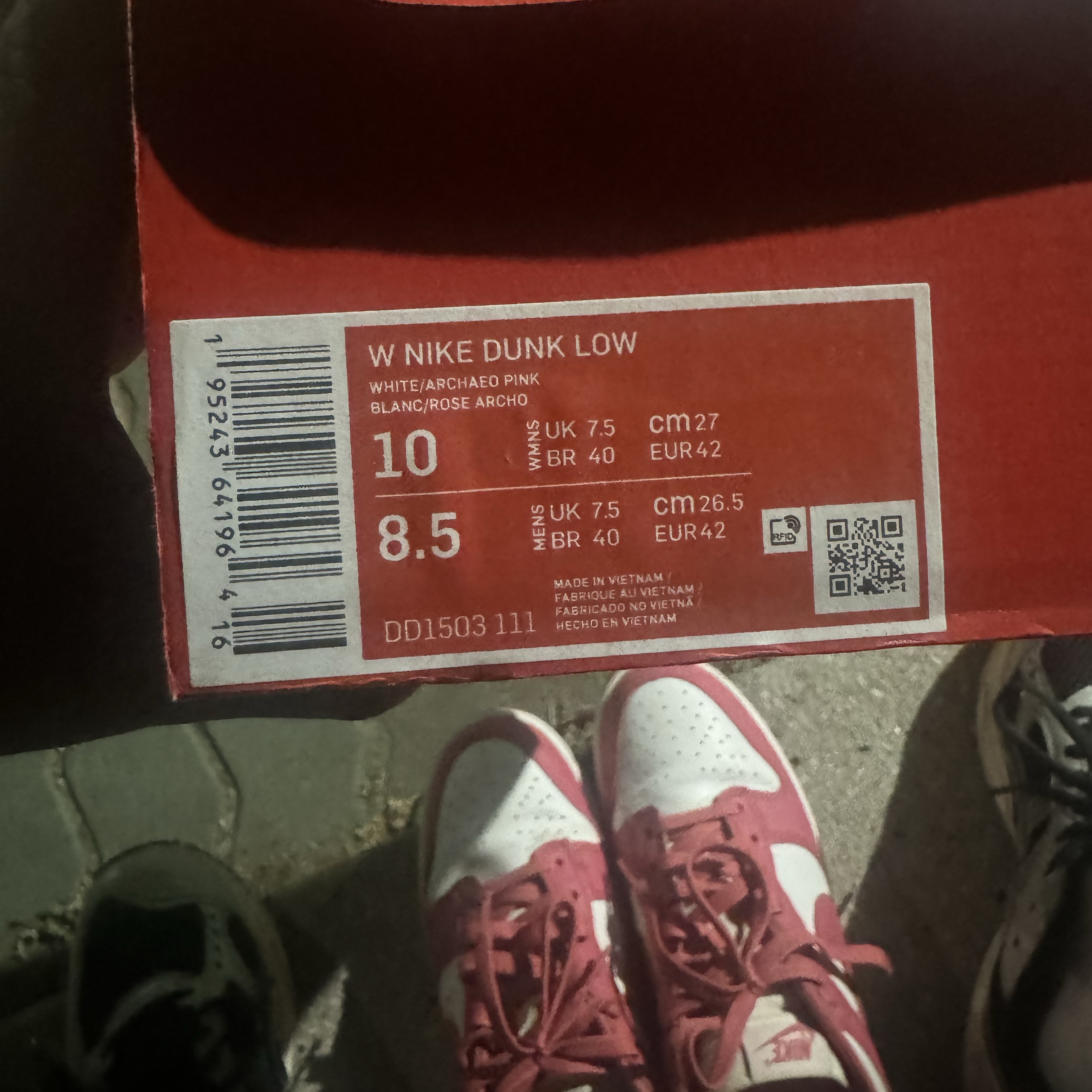 (W) Nike Dunk Low Archeo Pink 착용 스타일 - 1