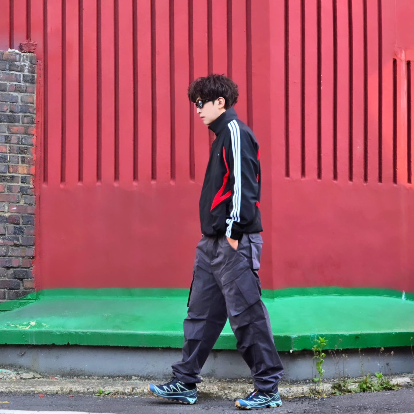 Adidas Archive Track Top Black - KR Sizing, Salomon XT-6 GTX Carbon Bering Sea 착용 스타일 - 1