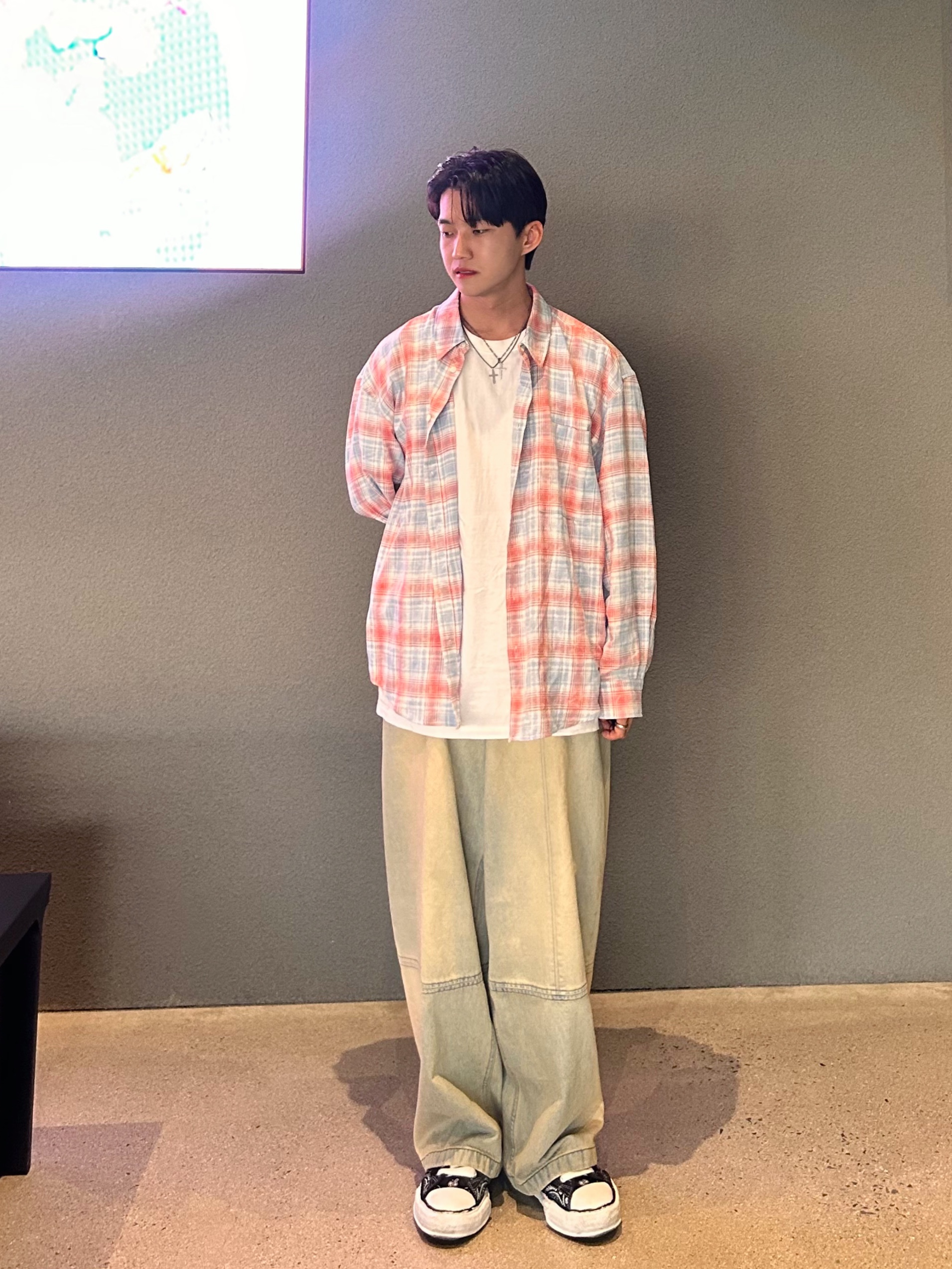 Haleine Incision Tin Washed Jean Light Blue (VB207), Hatchingroom Museum Shirt Tie Dyed Check Coral 착용 스타일 - 1