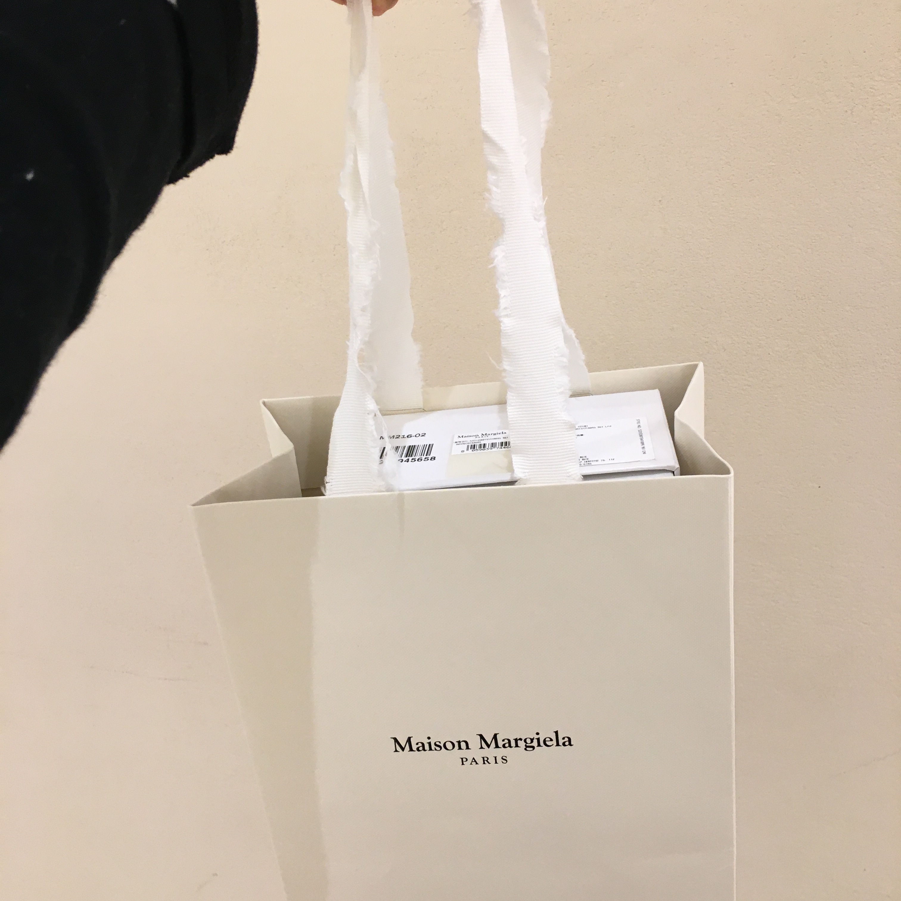 Gentle Monster x Maison Margiela MM216 Silver Clear 착용 스타일 - 1
