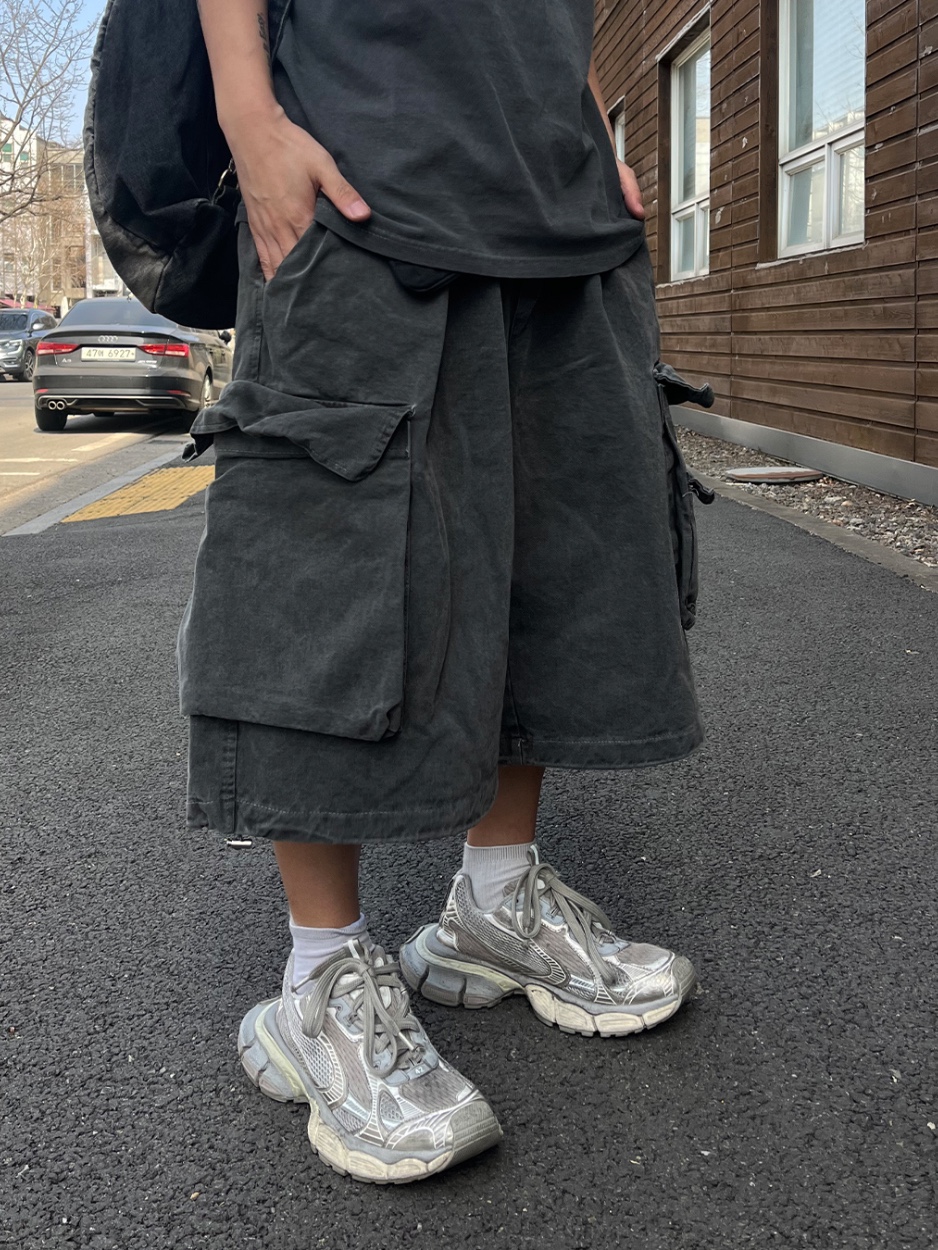 Balenciaga 3XL Sneakers Light Beige 착용 스타일 - 6