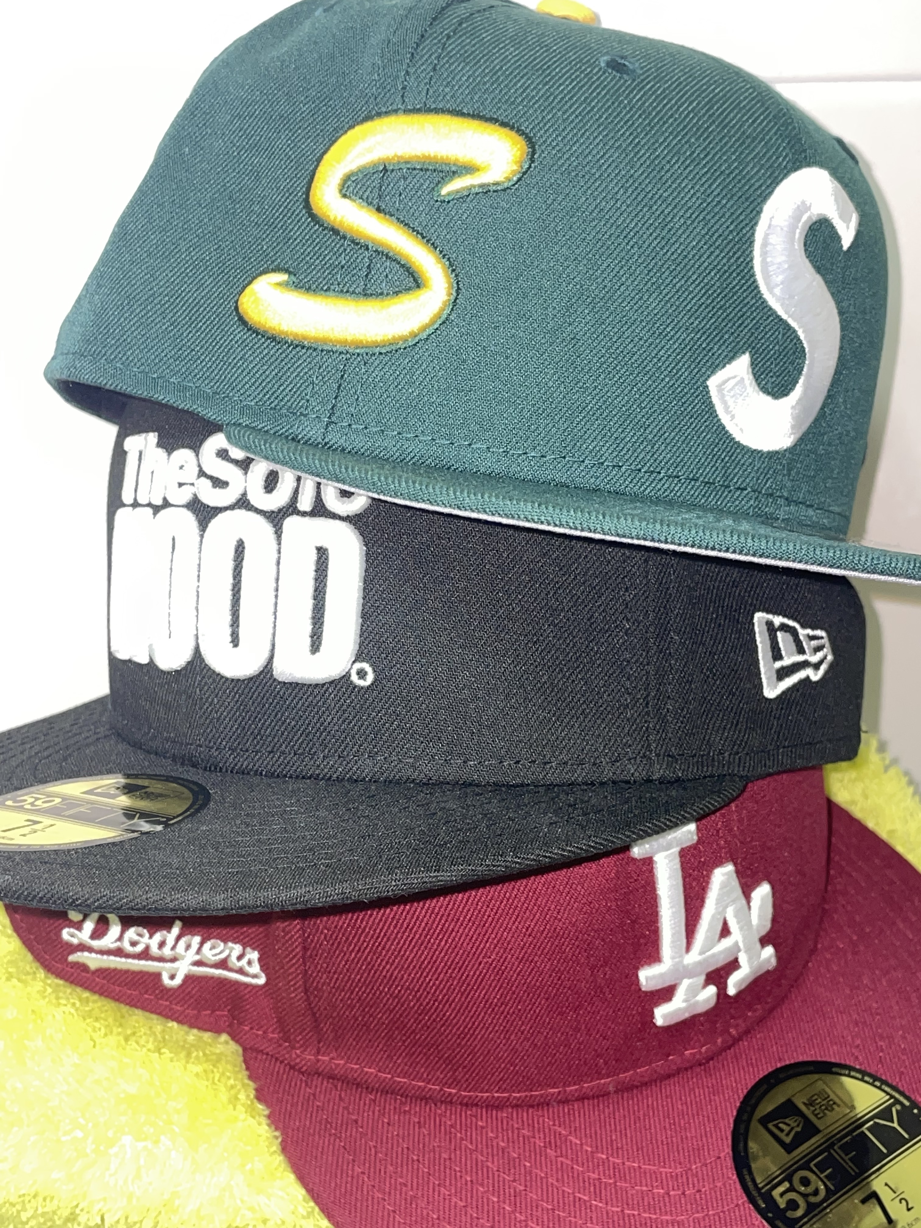 Supreme Multi S Logo New Era Green - 25SS 착용 스타일 - 1