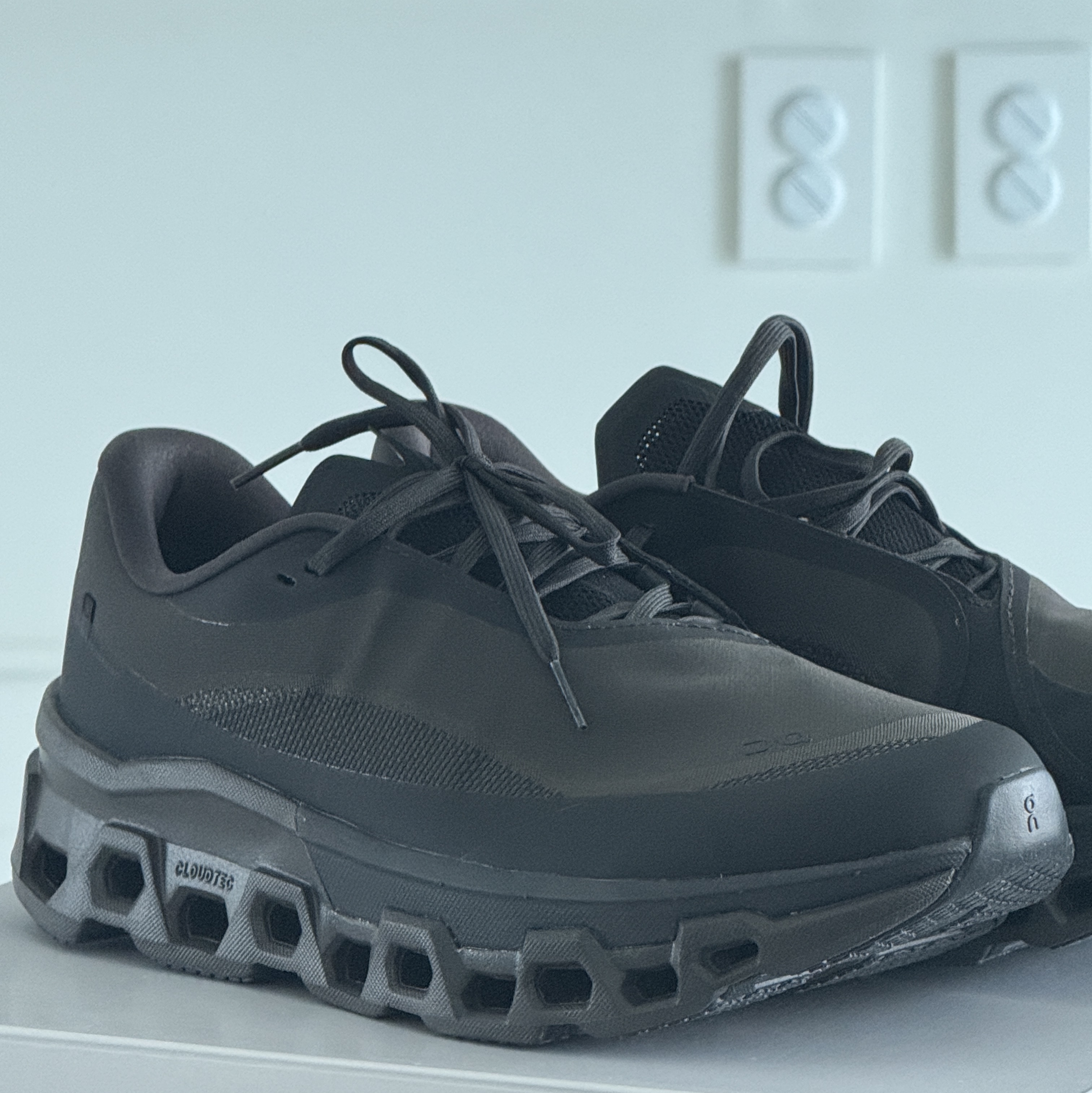 On Running x Post Archive Faction (Paf) Cloudmonster 2 Thorn Brown 착용 스타일