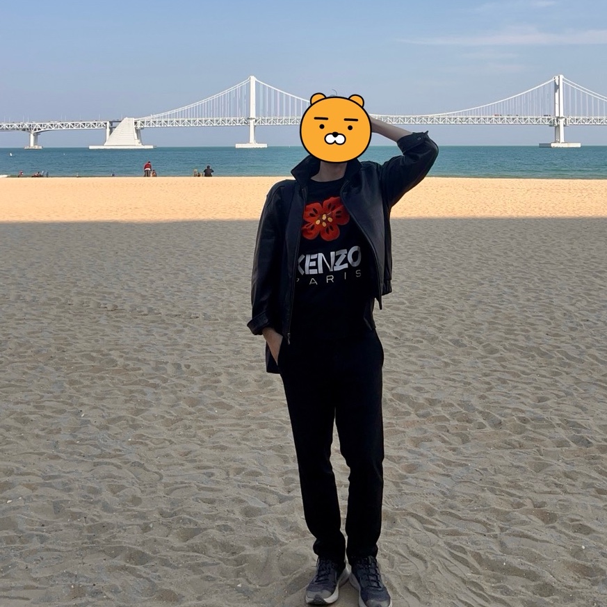 Kenzo Boke Flower T-Shirt Black 착용 스타일