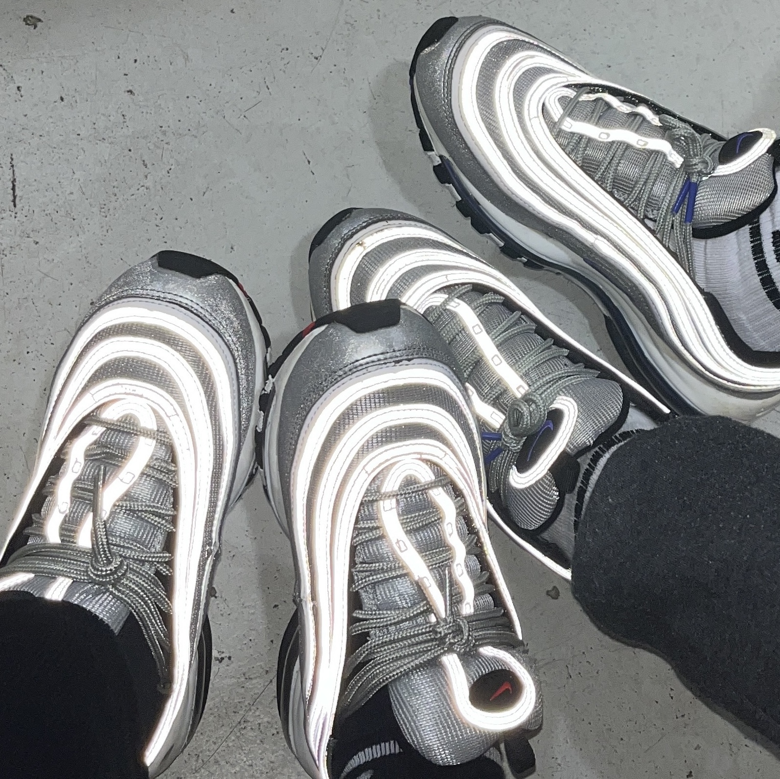Nike Air Max 97 Persian Violet, Nike Air Max 97 OG Silver Bullet 2022 착용 스타일