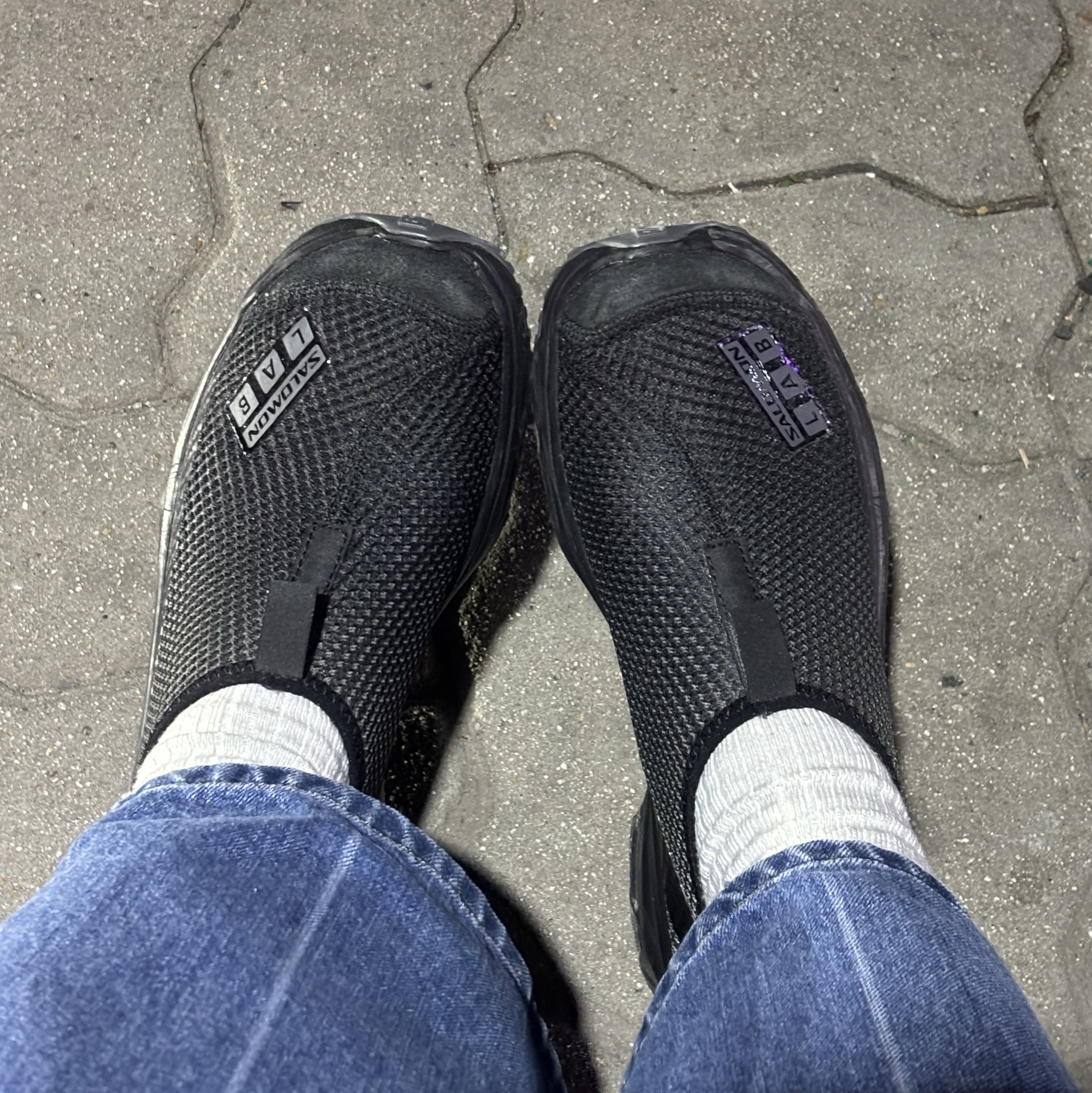 Salomon RX Moc 3.0 Suede Black Magnet 착용 스타일