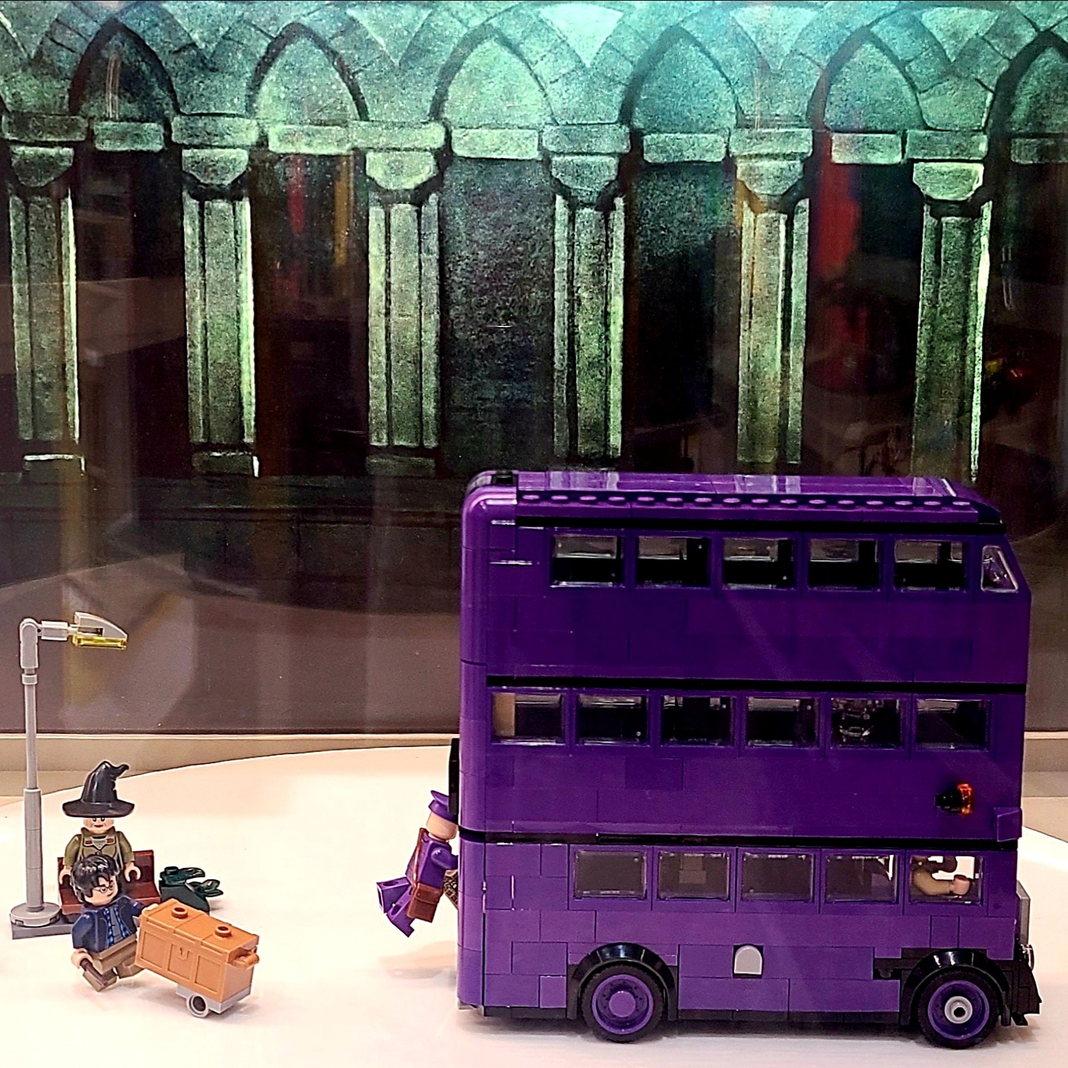 Lego Jurrasic World Dinosaur Fossils: Tyrannosaurus rex, Lego Harry Potter The Knight Bus 착용 스타일 - 2