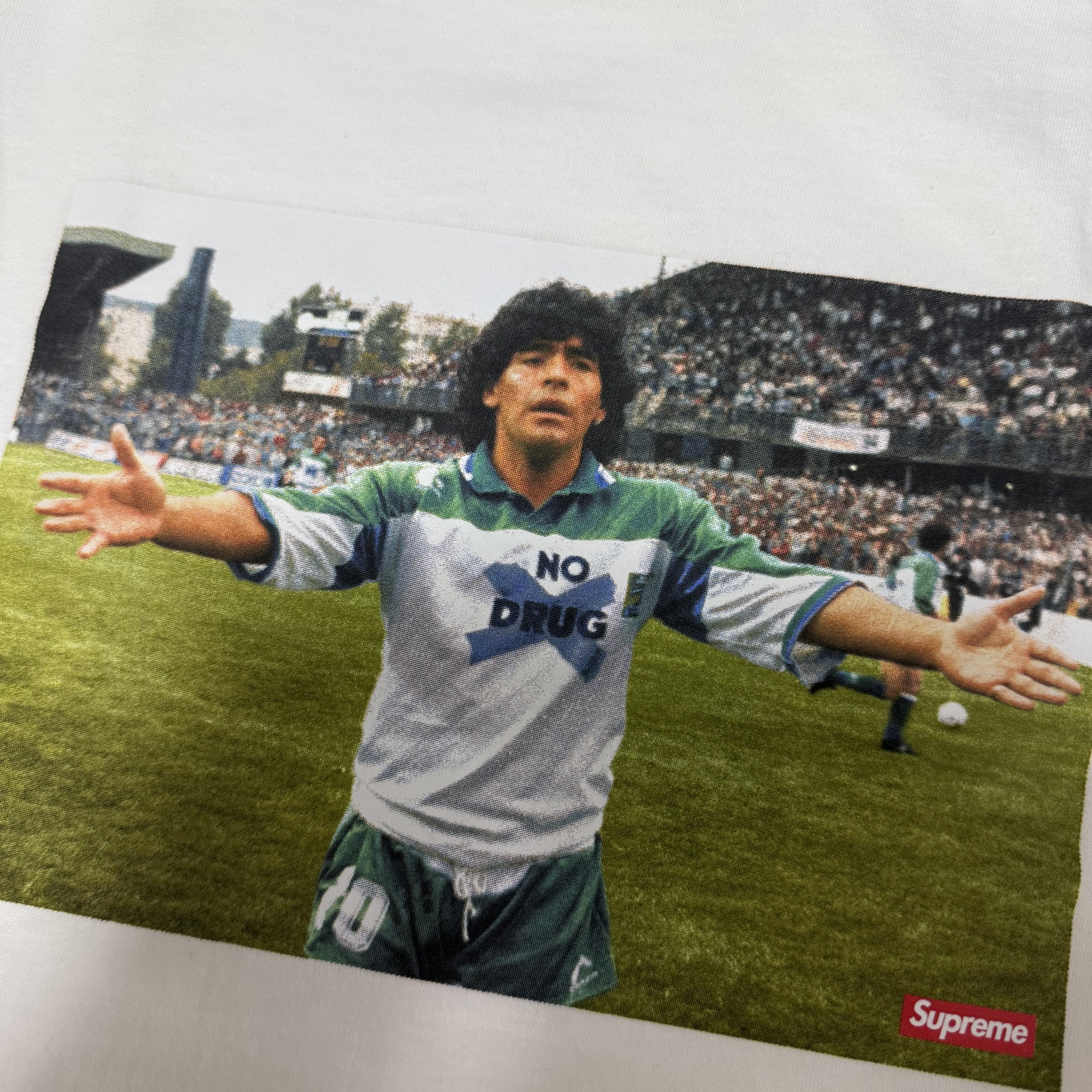Supreme Maradona T-Shirt White - 24SS 착용 스타일
