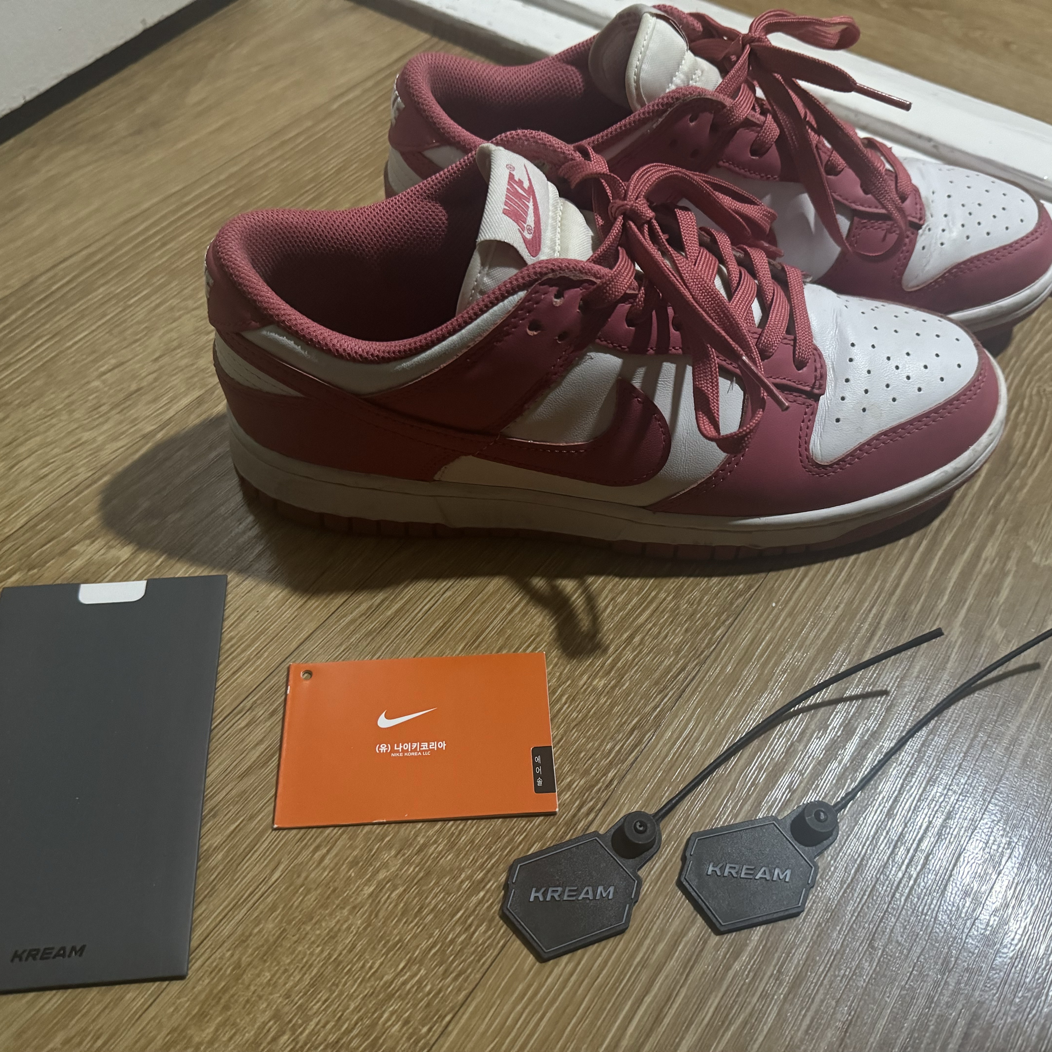 (W) Nike Dunk Low Archeo Pink 착용 스타일 - 3