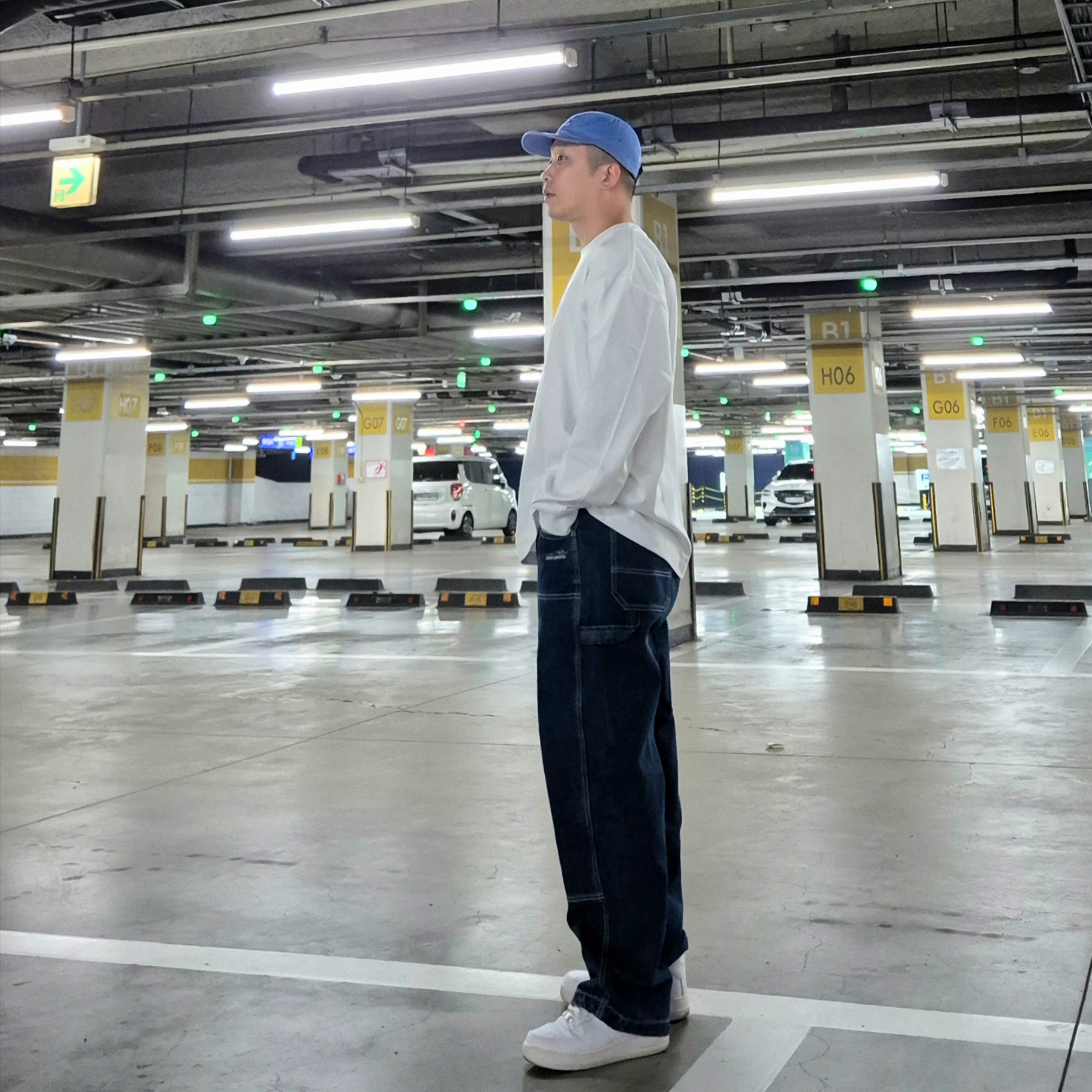 Nike Air Force 1 '07 Low White, Supreme Washed Chino Twill Camp Cap Light Royal - 24SS 착용 스타일 - 3