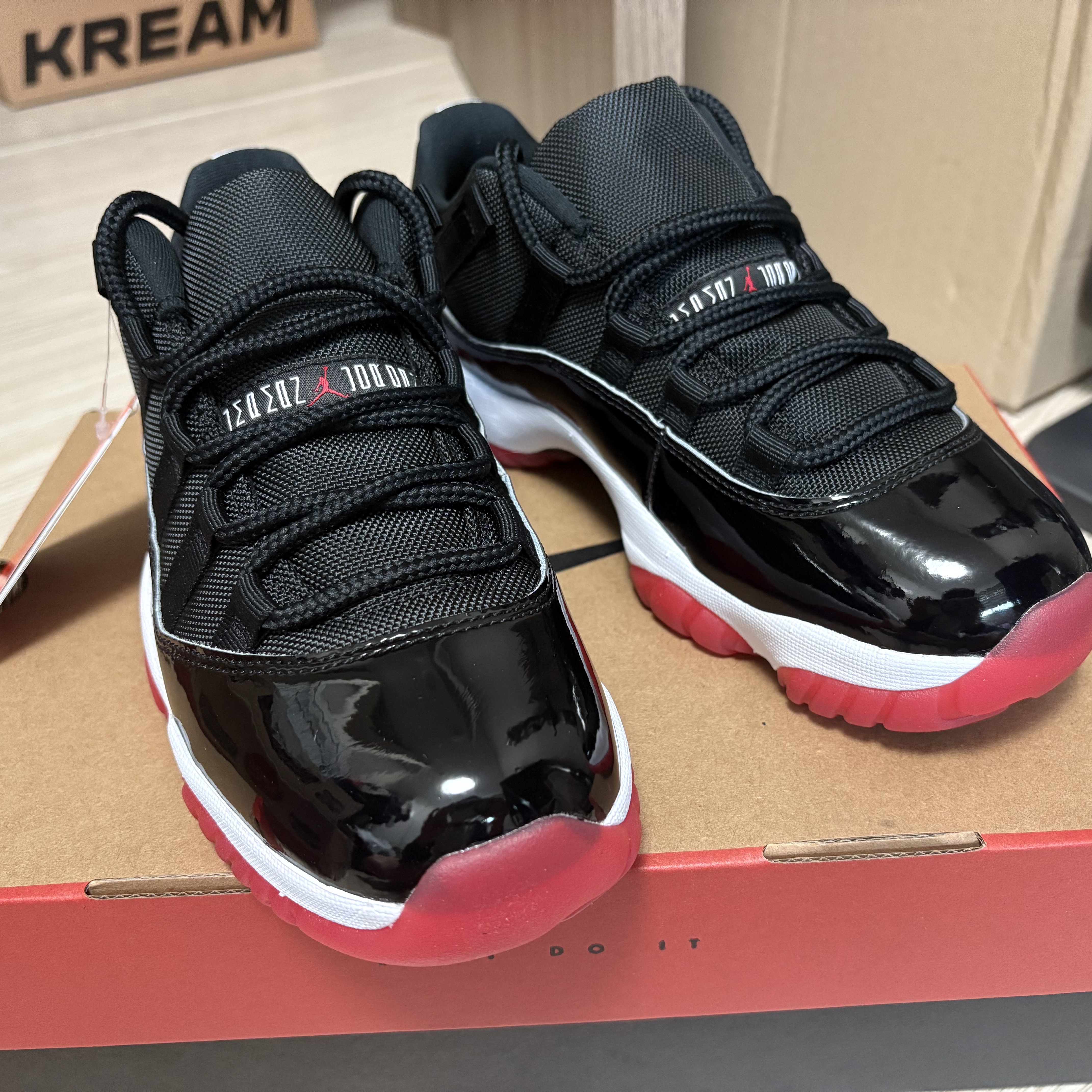 Jordan 11 Retro Low Bred 2025 착용 스타일