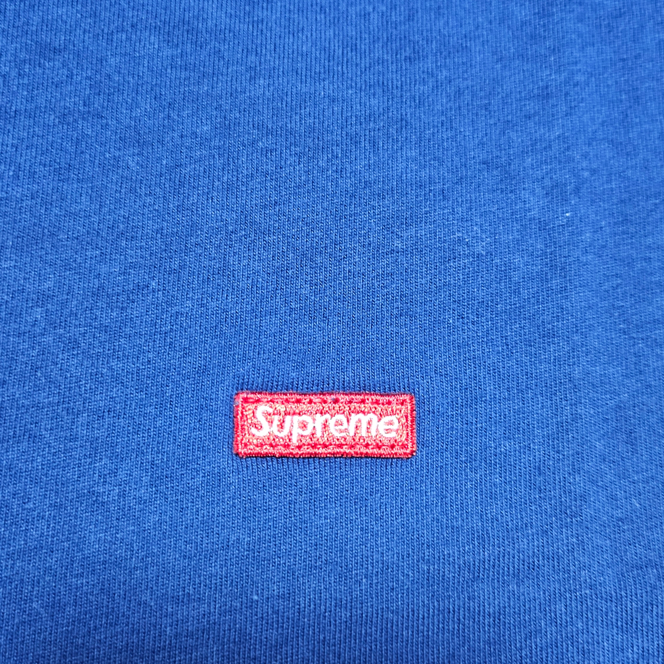 Supreme Small Box T-Shirt Navy - 24FW 착용 스타일 - 3