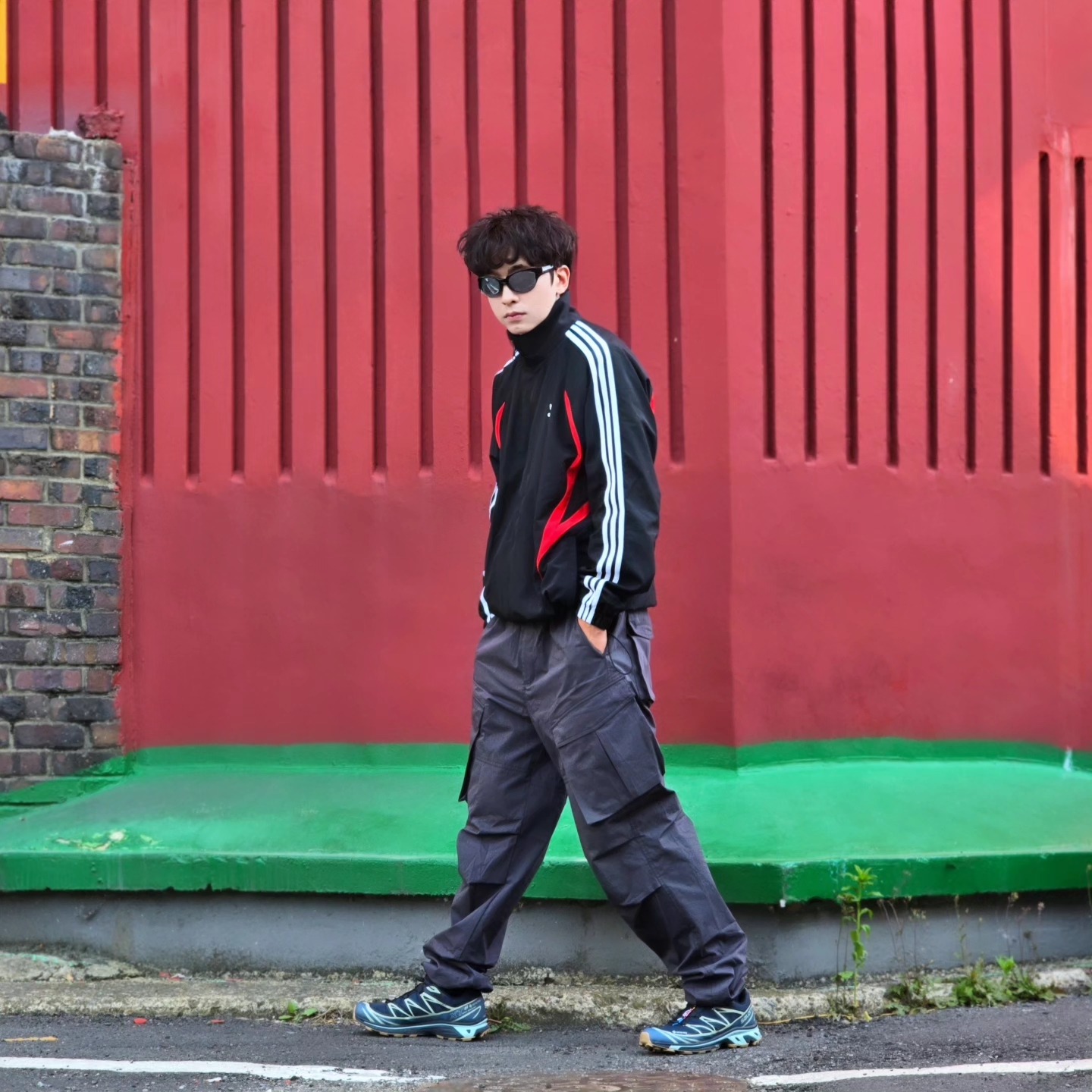 Adidas Archive Track Top Black - KR Sizing, Salomon XT-6 GTX Carbon Bering Sea 착용 스타일 - 4