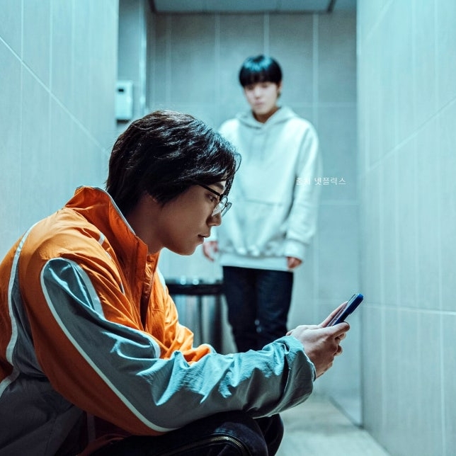 Palace Run It Jacket Jaffa Grey - 23SS 착용 스타일 - 1
